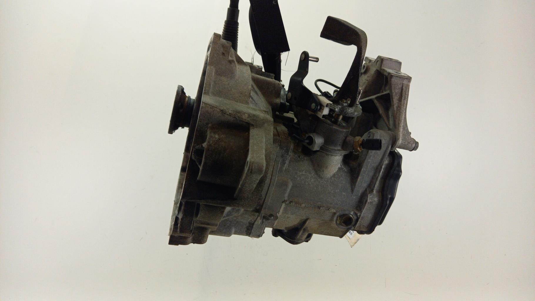 Boite de vitesses VOLKSWAGEN GOLF 4 Diesel - 1