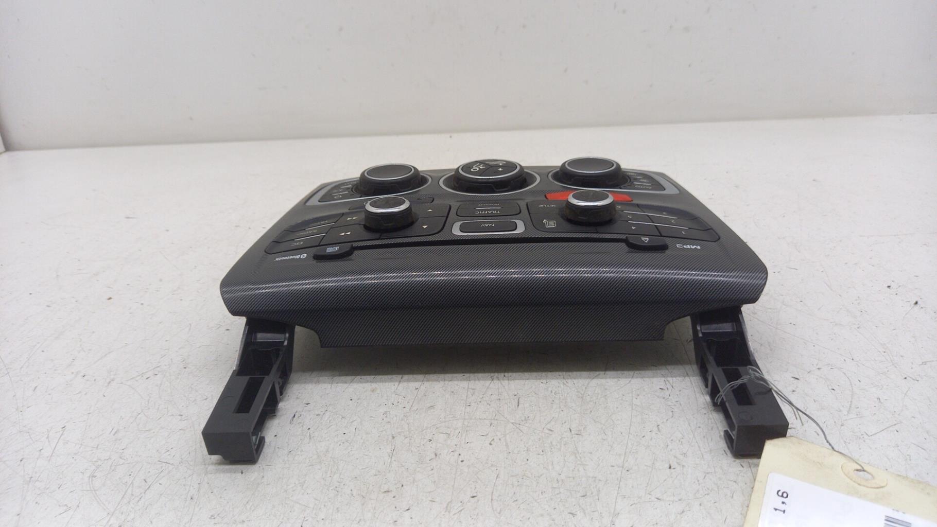 Commande autoradio CITROEN DS4 PHASE 1 Diesel - 1