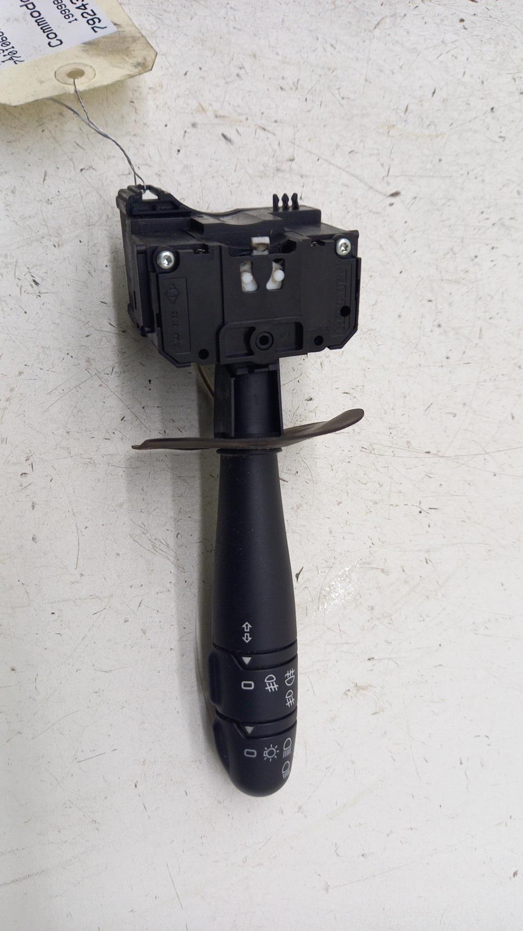 Commodo phare RENAULT CLIO 2 PHASE 2 Diesel - 1