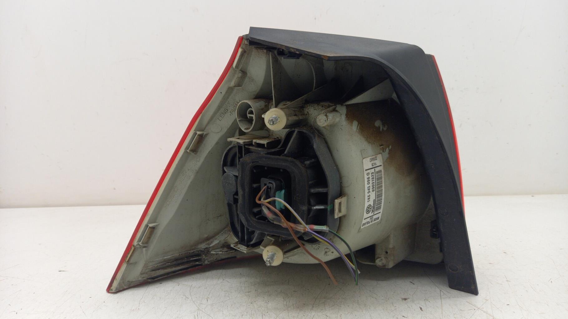 Fanale posteriore principale destro (luci) VOLKSWAGEN GOLF 5 Diésel - 1