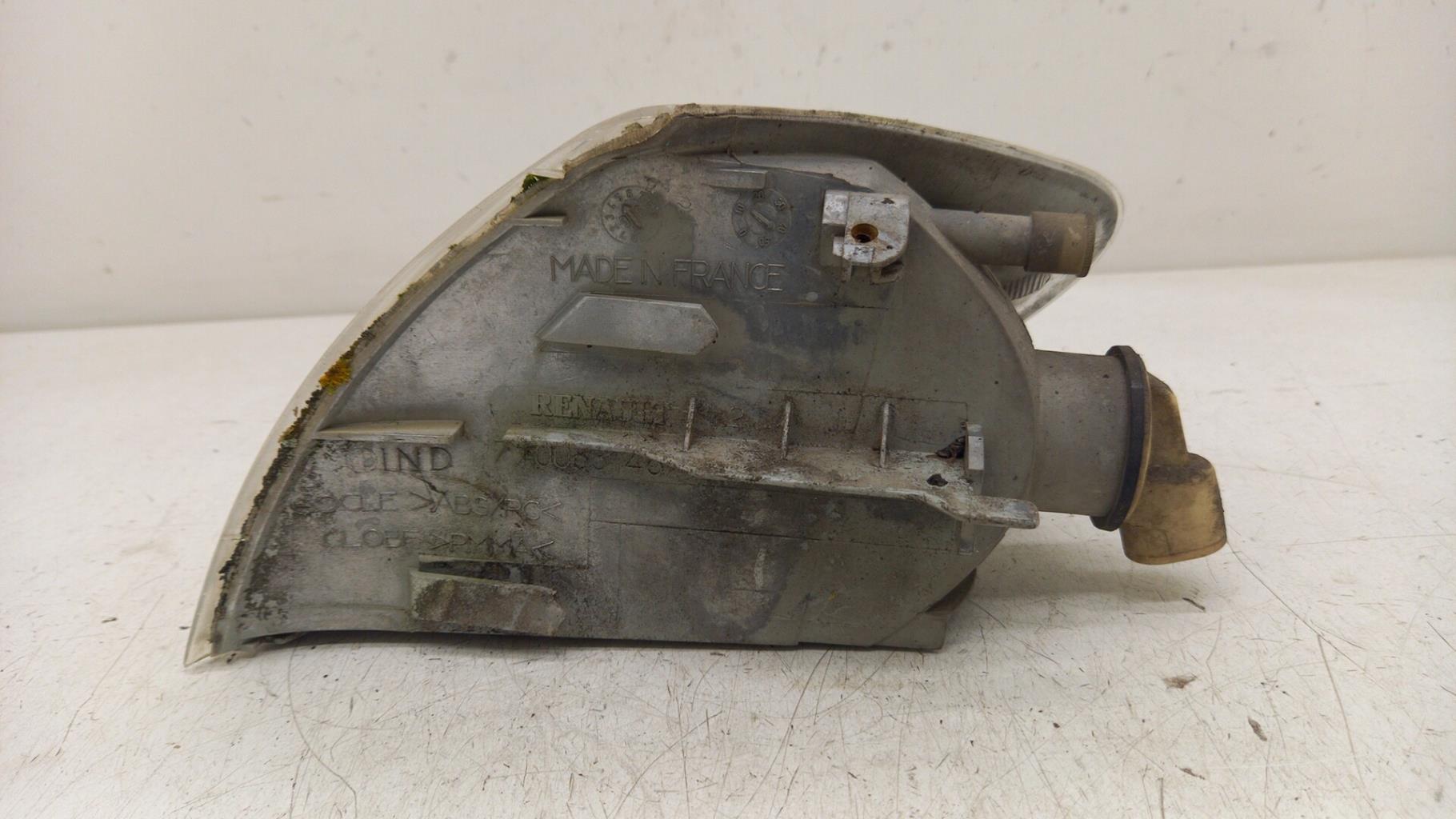 Gruppo ottico anteriore secondario destro (luci)(freccia) RENAULT SCENIC 1 PHASE 1  - 1