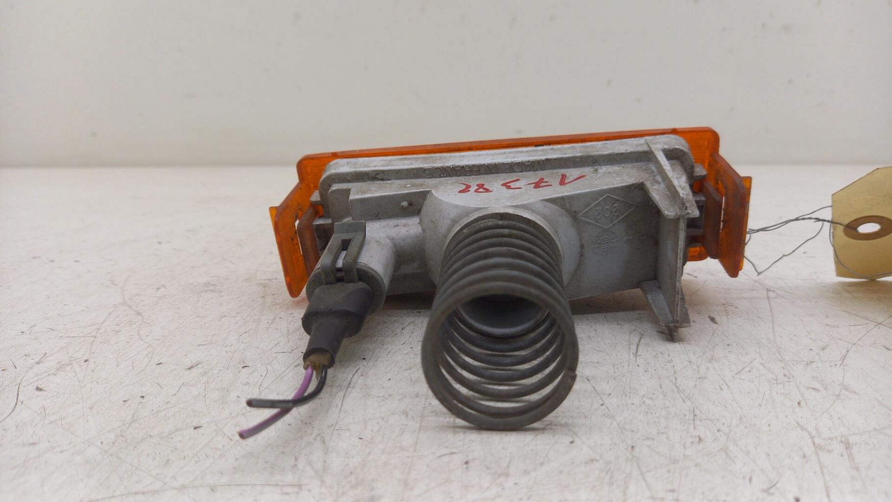 Optique avant secondaire droit (feux)(clignotant) RENAULT EXPRESS PHASE 2 Diesel - 1