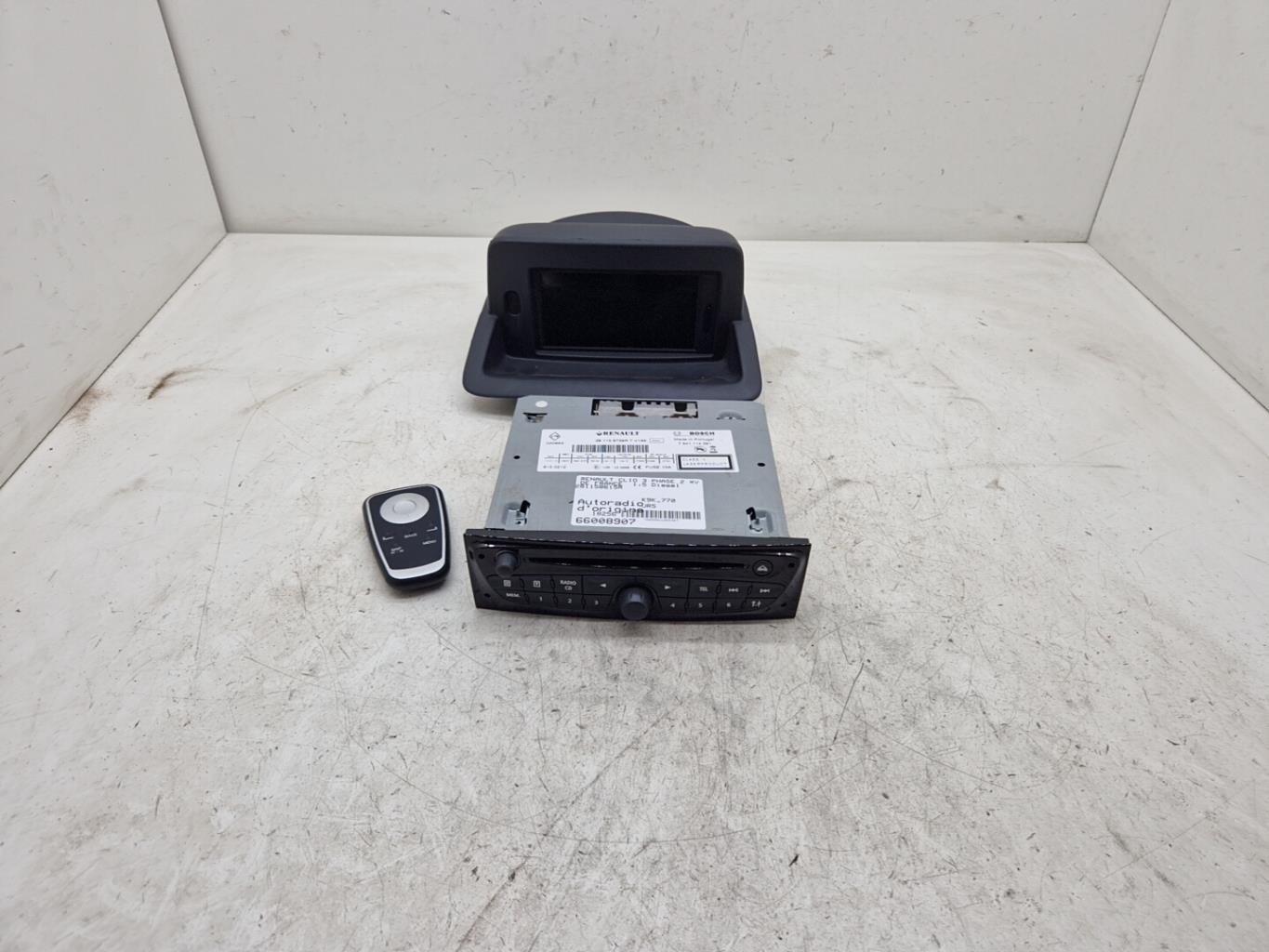 Autoradio originale RENAULT CLIO 3 PHASE 2 Diésel - 1