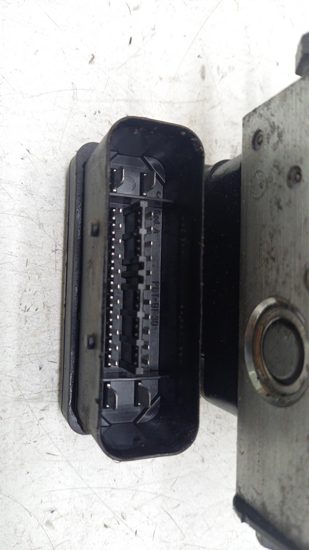 Blocco ABS (antibloccaggio freni) FORD FIESTA 6 PHASE 1 Diésel - 1