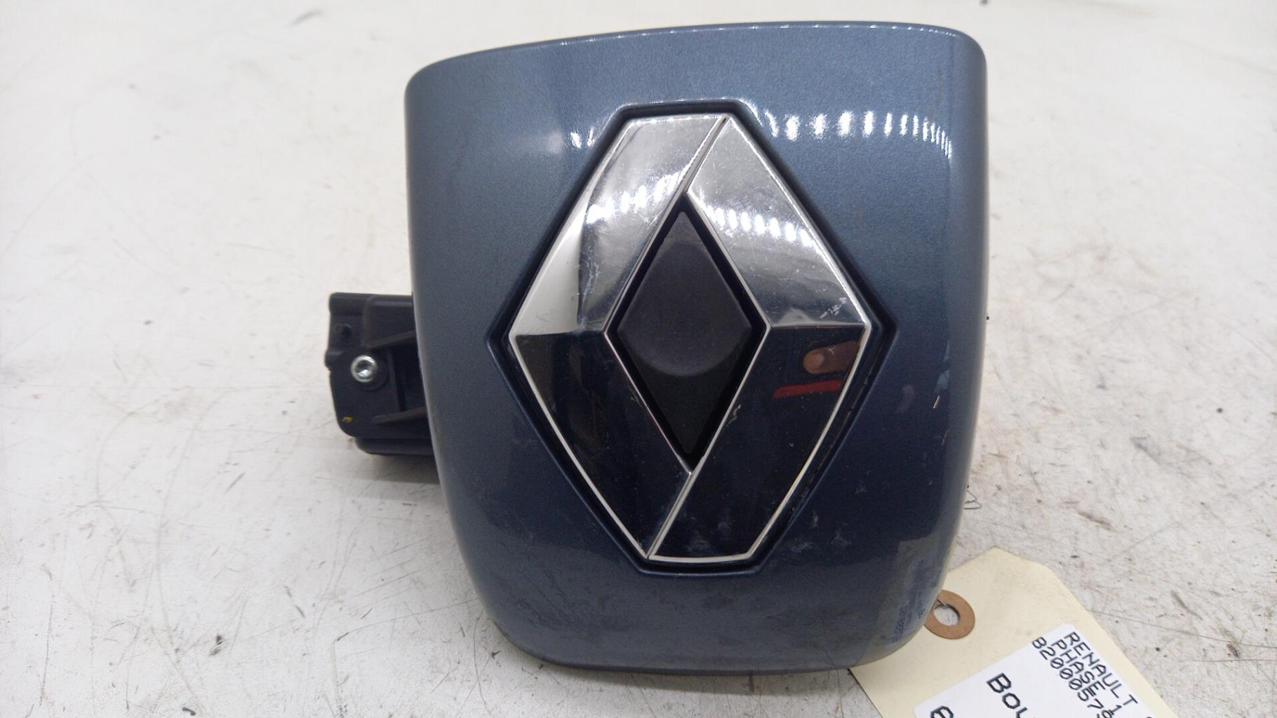 Bouton de coffre RENAULT CLIO 2 CAMPUS PHASE 1 Diesel - 1