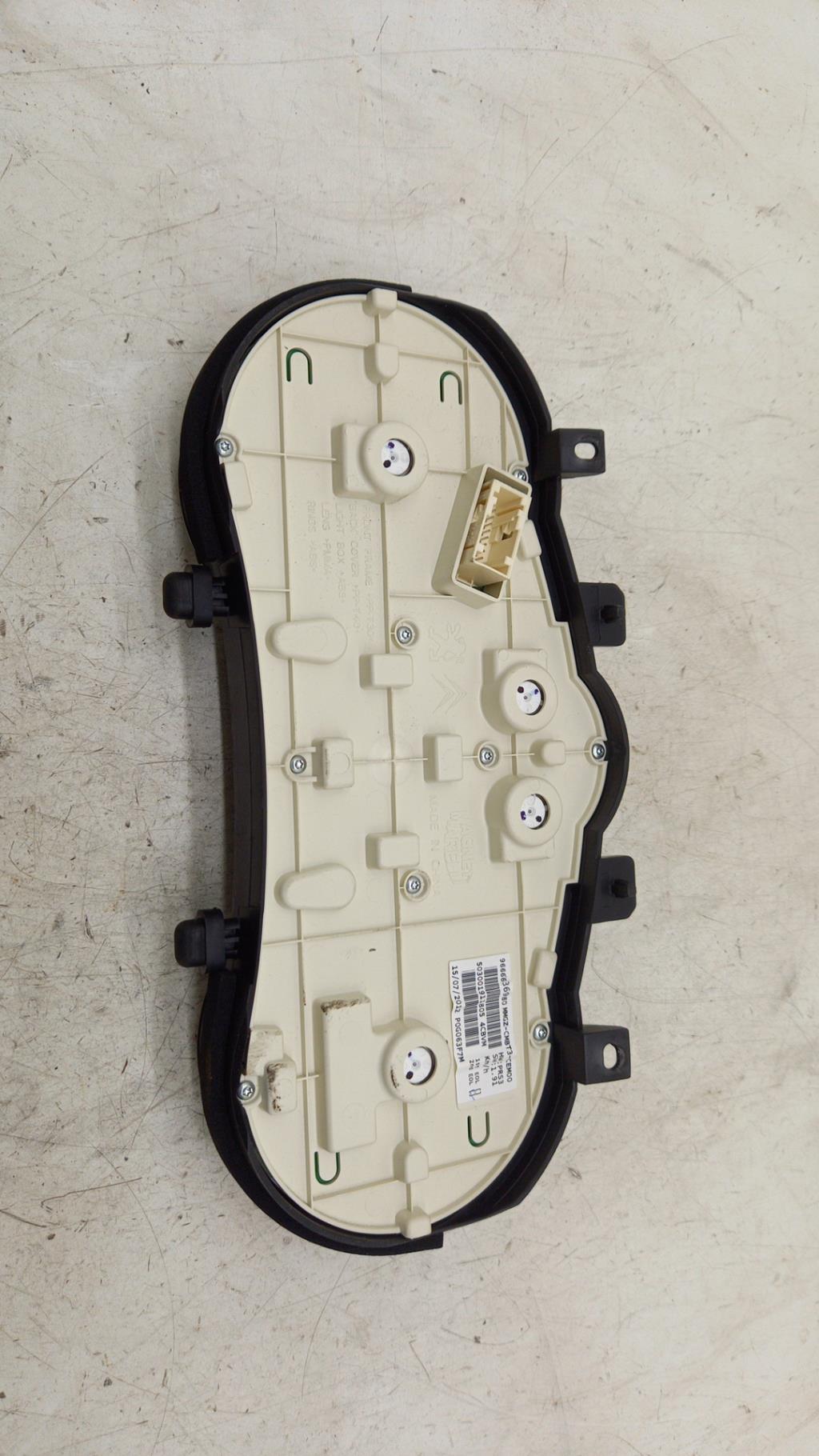 Compteur PEUGEOT 206+ Essence - 1