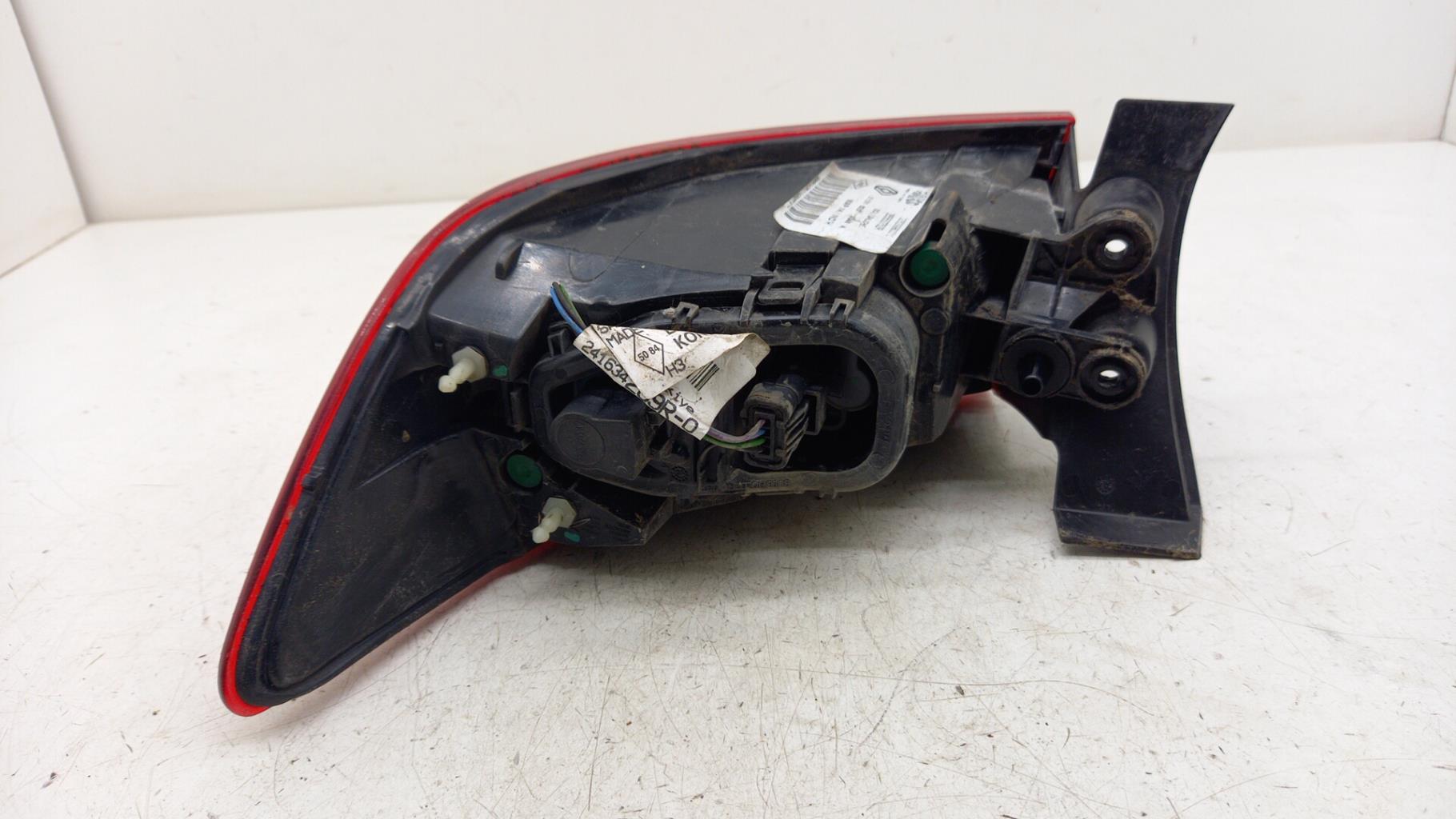 Fanale posteriore principale sinistro (luci) RENAULT CLIO 4 PHASE 2 Diésel - 1