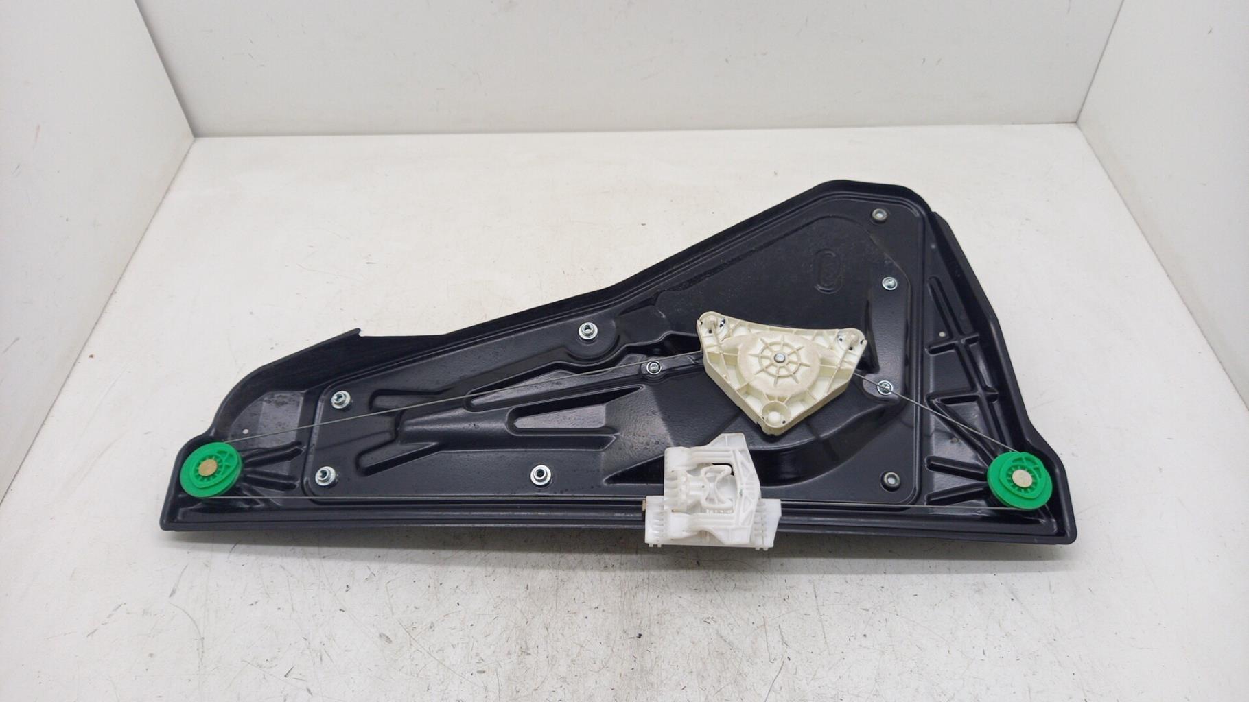 Alzacristalli elettrico posteriore destro LAND ROVER RANGE ROVER 1 SPORT PHASE 1 Diésel - 1