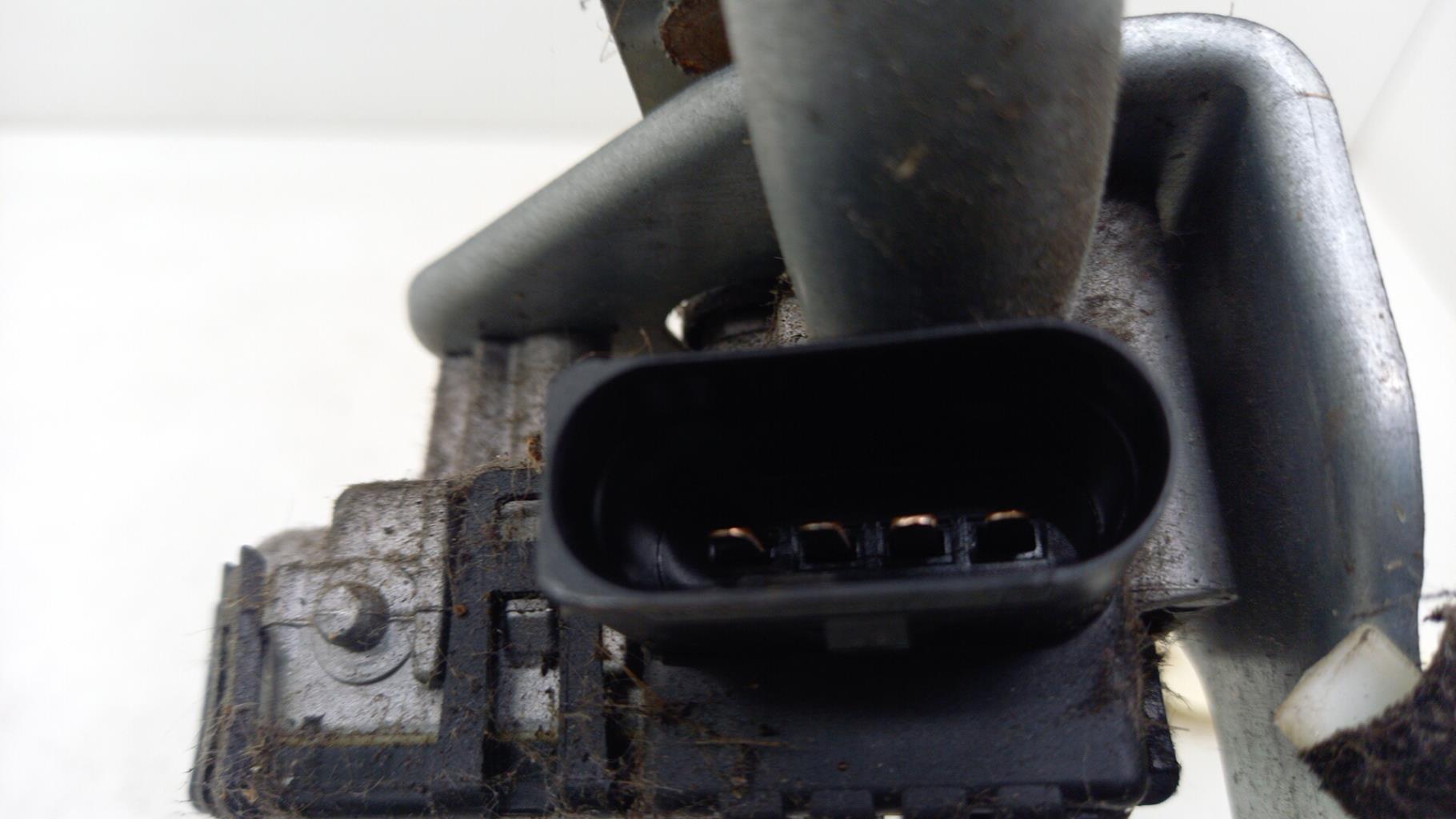 Motore tergicristallo anteriore AUDI A4 2 AVANT PHASE 2 BREAK Diésel - 1