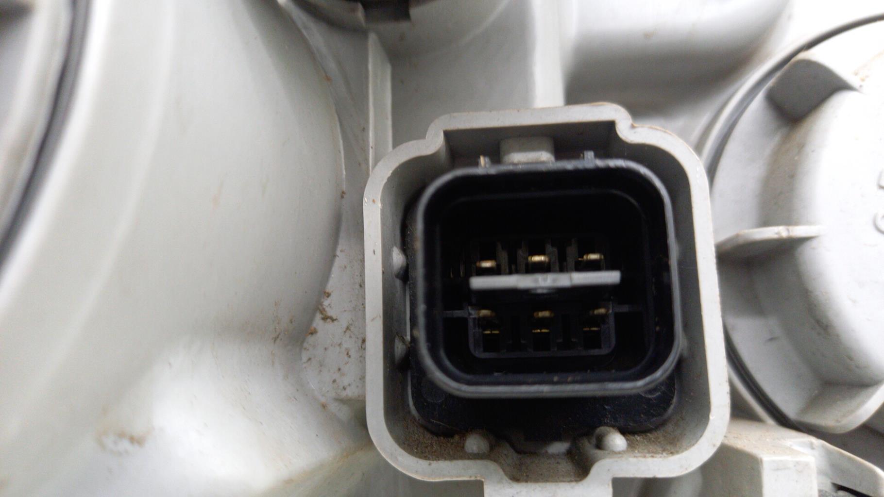 Gruppo ottico anteriore principale sinistro (luci)(faro) HYUNDAI TRAJET Diésel - 1