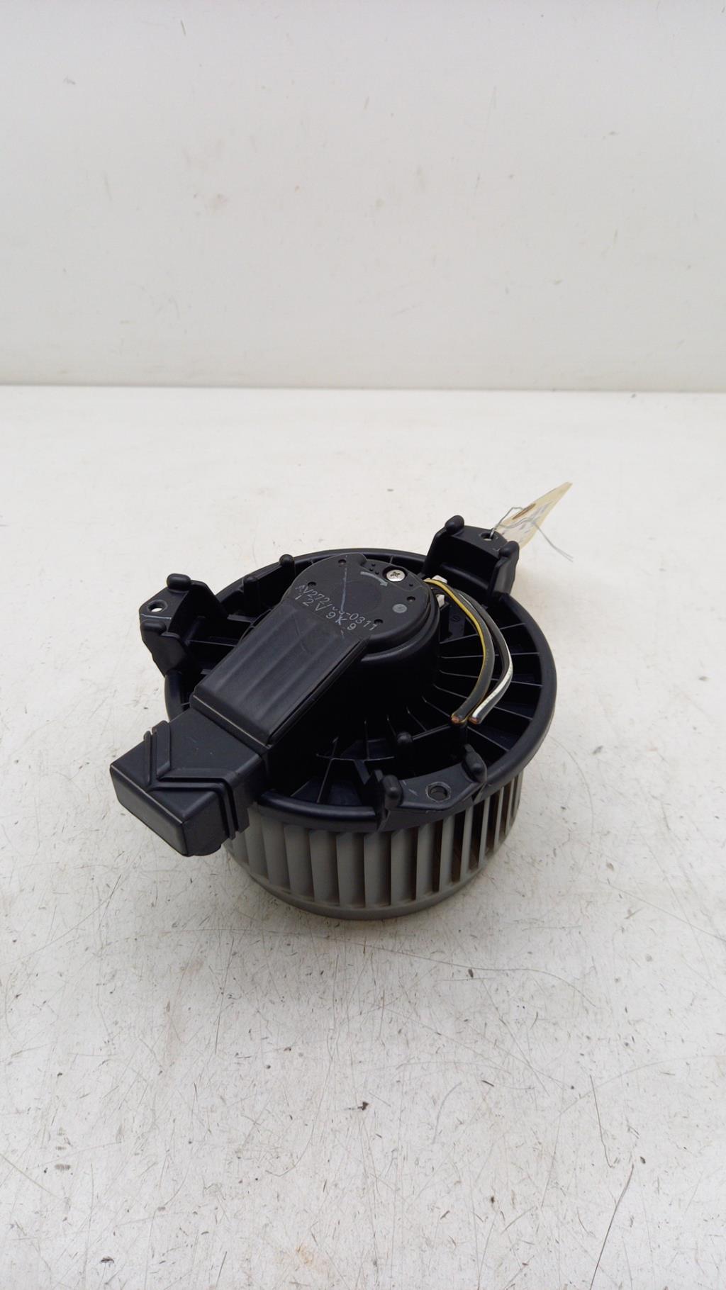 Pulseur d'air SUZUKI SWIFT 3 Essence - 1