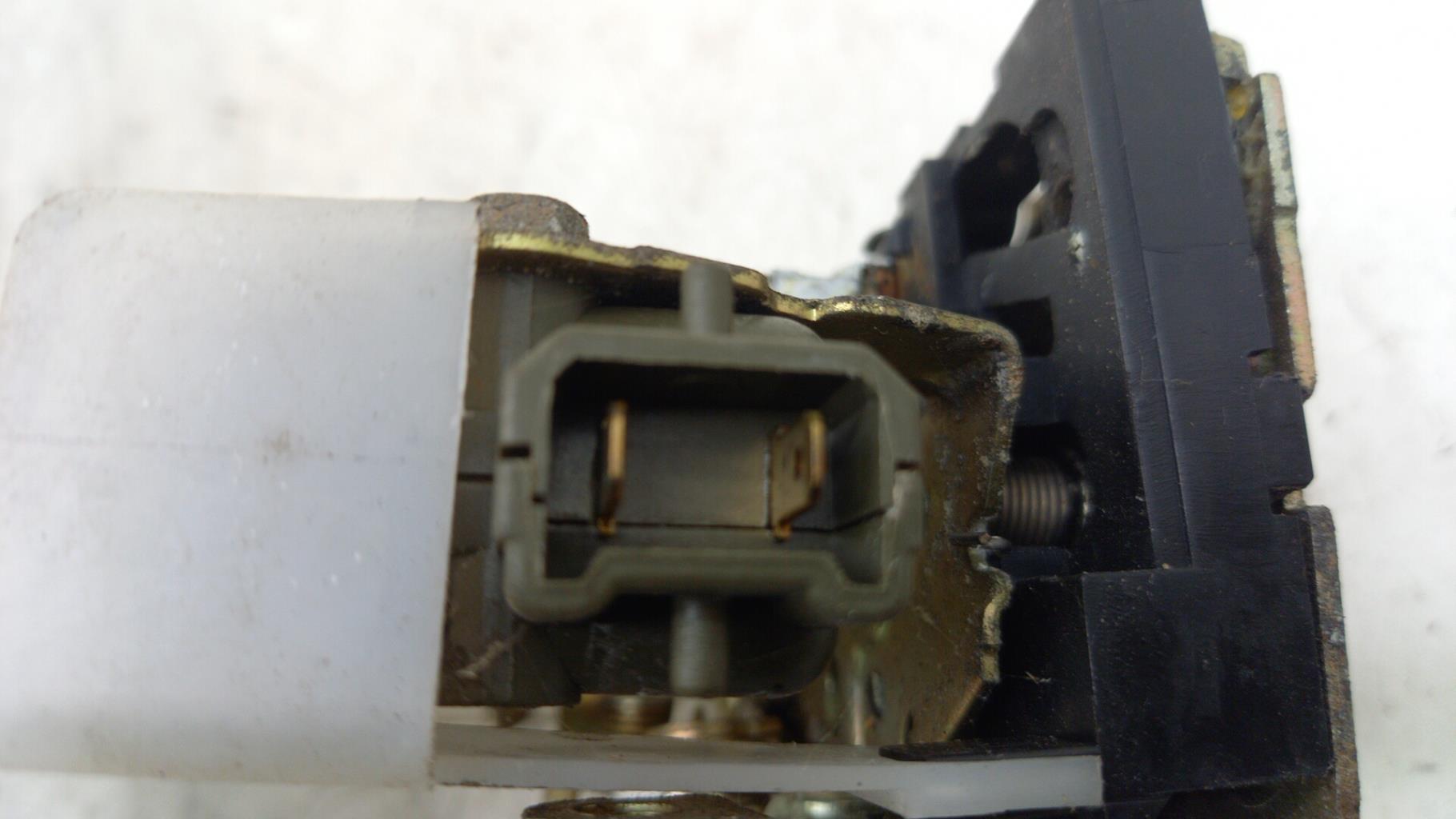 Serrure avant gauche RENAULT ESPACE 3 Diesel - 1