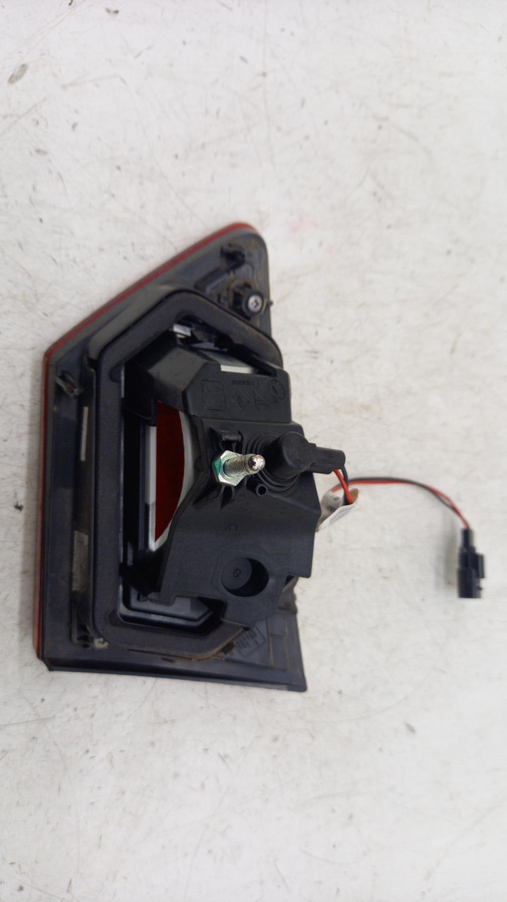 Retronebbia destro RENAULT CLIO 4 PHASE 1 Diésel - 1