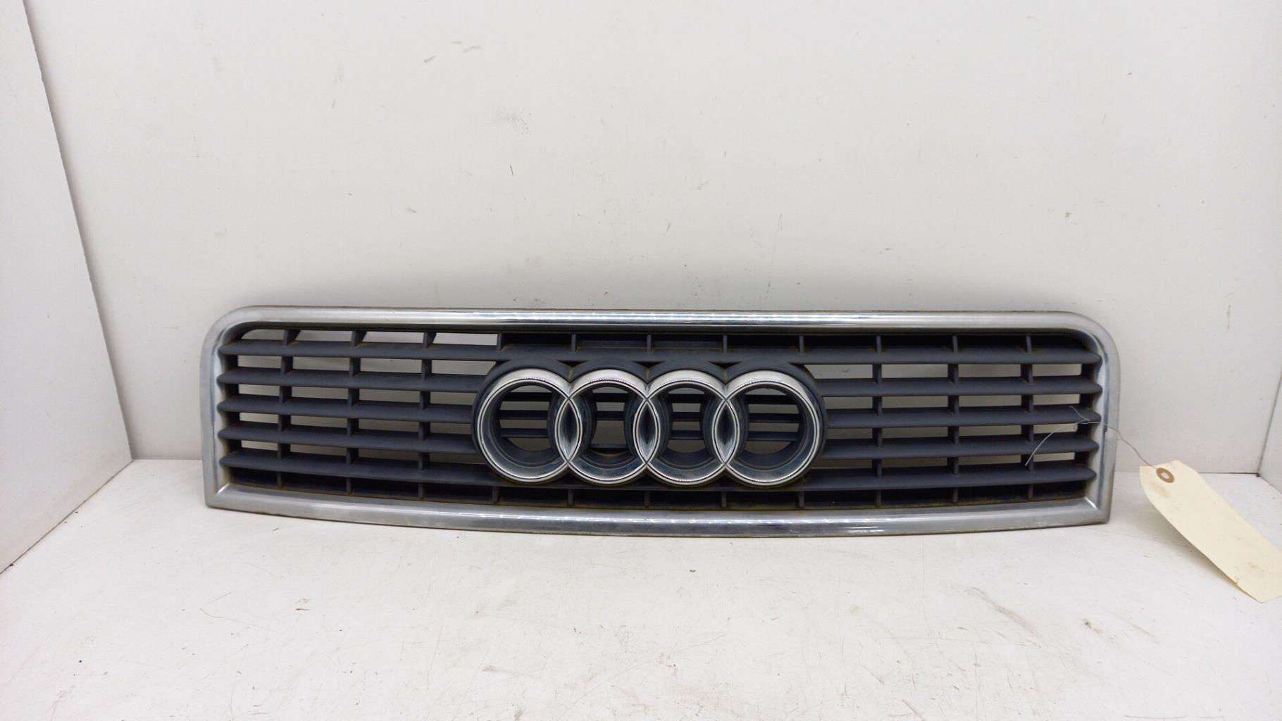 Calandre AUDI A4 2 AVANT PHASE 1 BREAK Diesel - 1