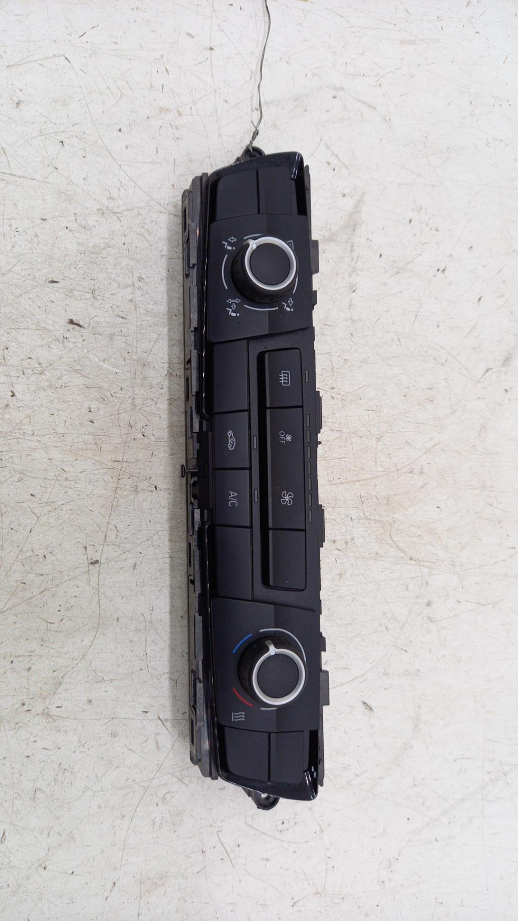 Commande chauffage BMW SERIE 1 F20 PHASE 1 Diesel - 1