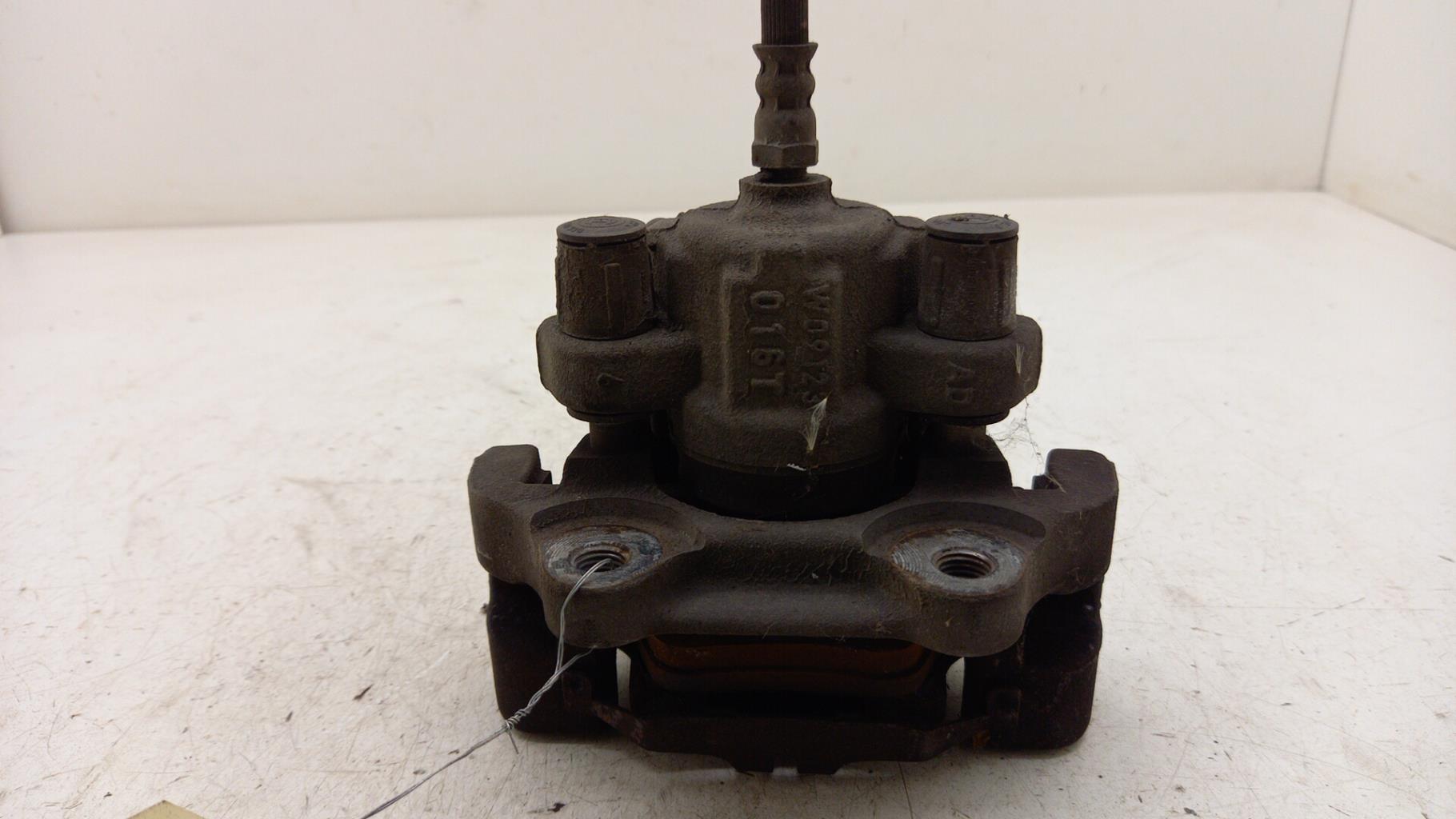 Pinza freni posteriore sinistra BMW SERIE 1 F20 PHASE 1 Diésel - 1