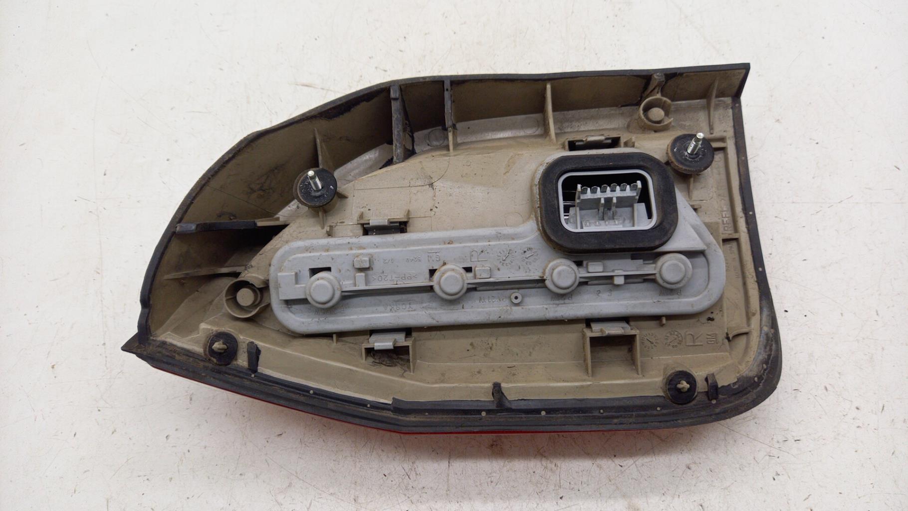 Fanale posteriore principale destro (luci) OPEL ZAFIRA A PHASE 1 Diésel - 1