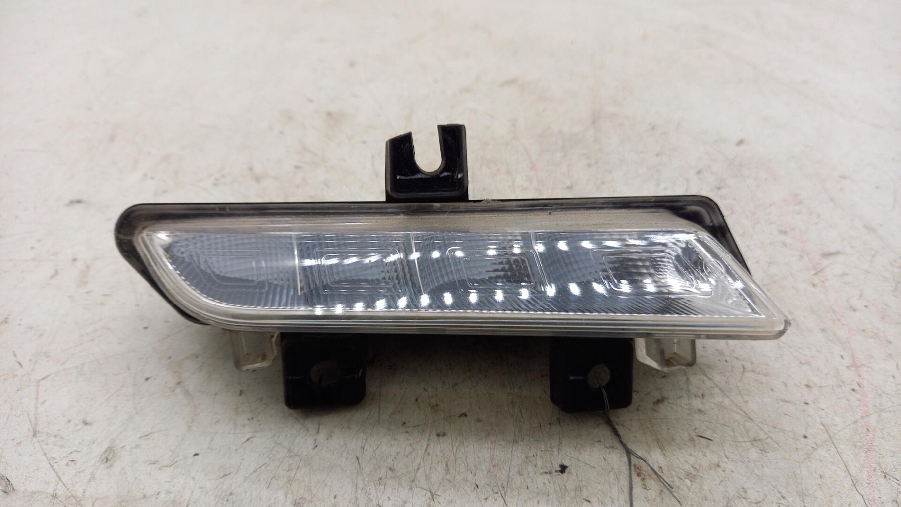 Luce di marcia diurna anteriore destra RENAULT CLIO 4 PHASE 1 Diésel - 1