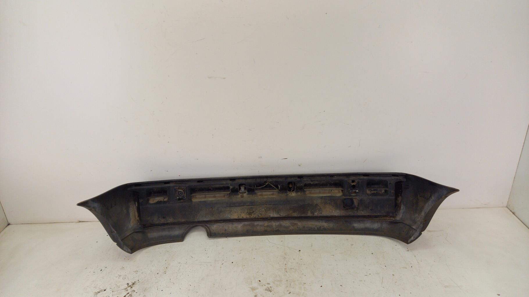 Paraurti posteriore FORD FIESTA 4 PHASE 1 Gasolina - 1