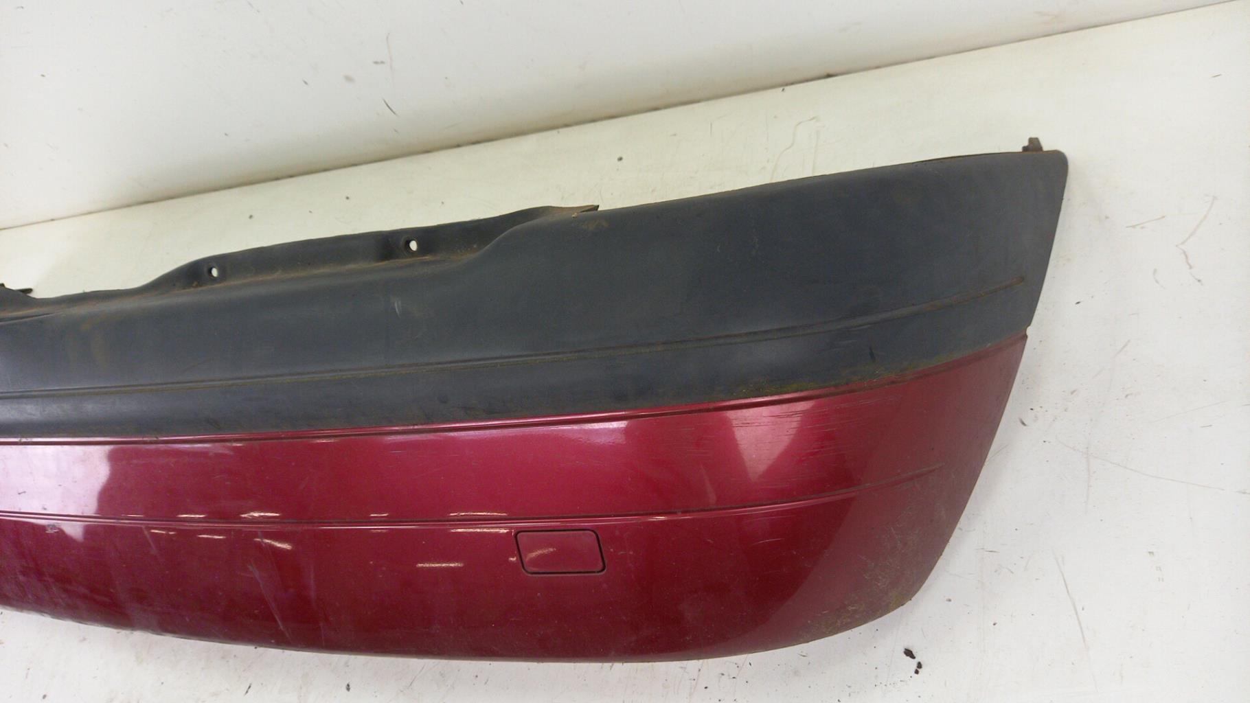 Pare choc arriere RENAULT CLIO 2 PHASE 1  - 1