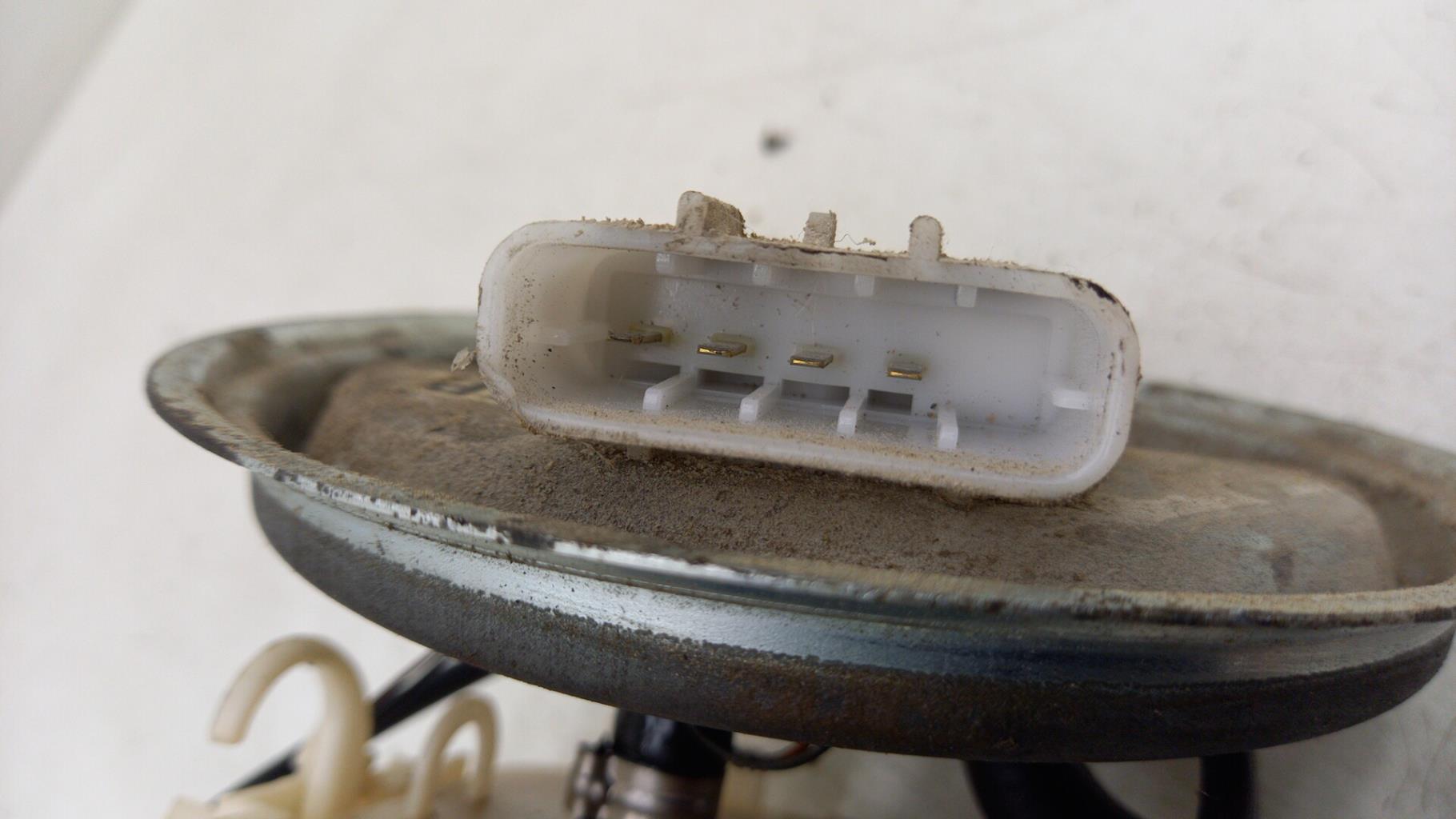 Pompa carburante OPEL CORSA B PHASE 2  - 1