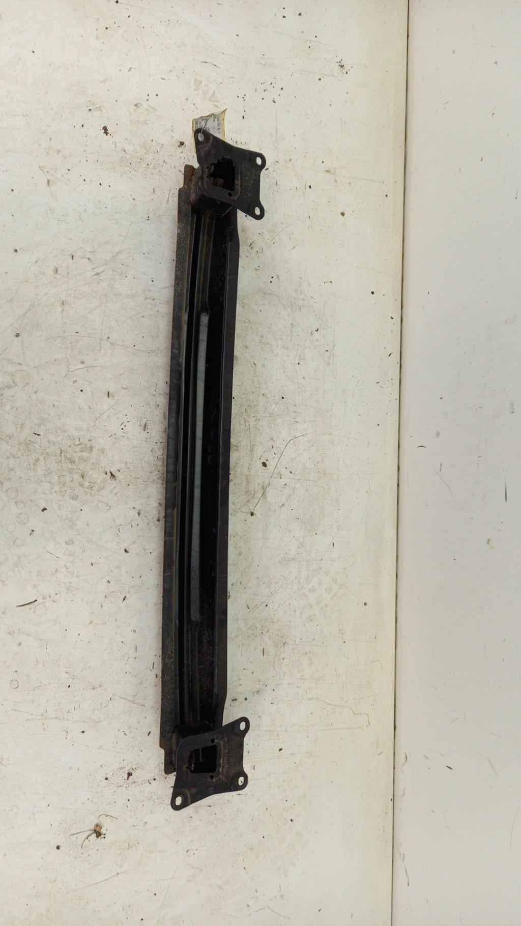 Traversa rinforzo paraurti posteriore VOLKSWAGEN GOLF 6 Diésel - 1