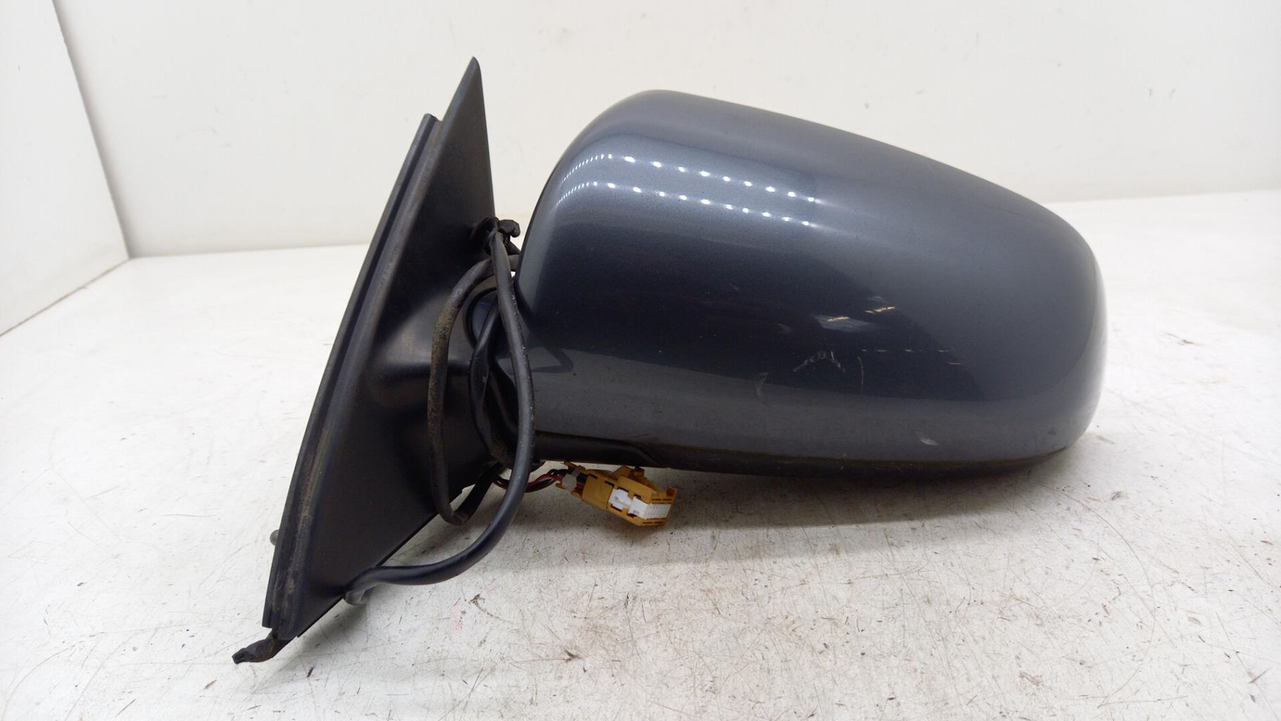 Retrovisor izquierdo AUDI A4 2 PHASE 1 Gasolina - 1