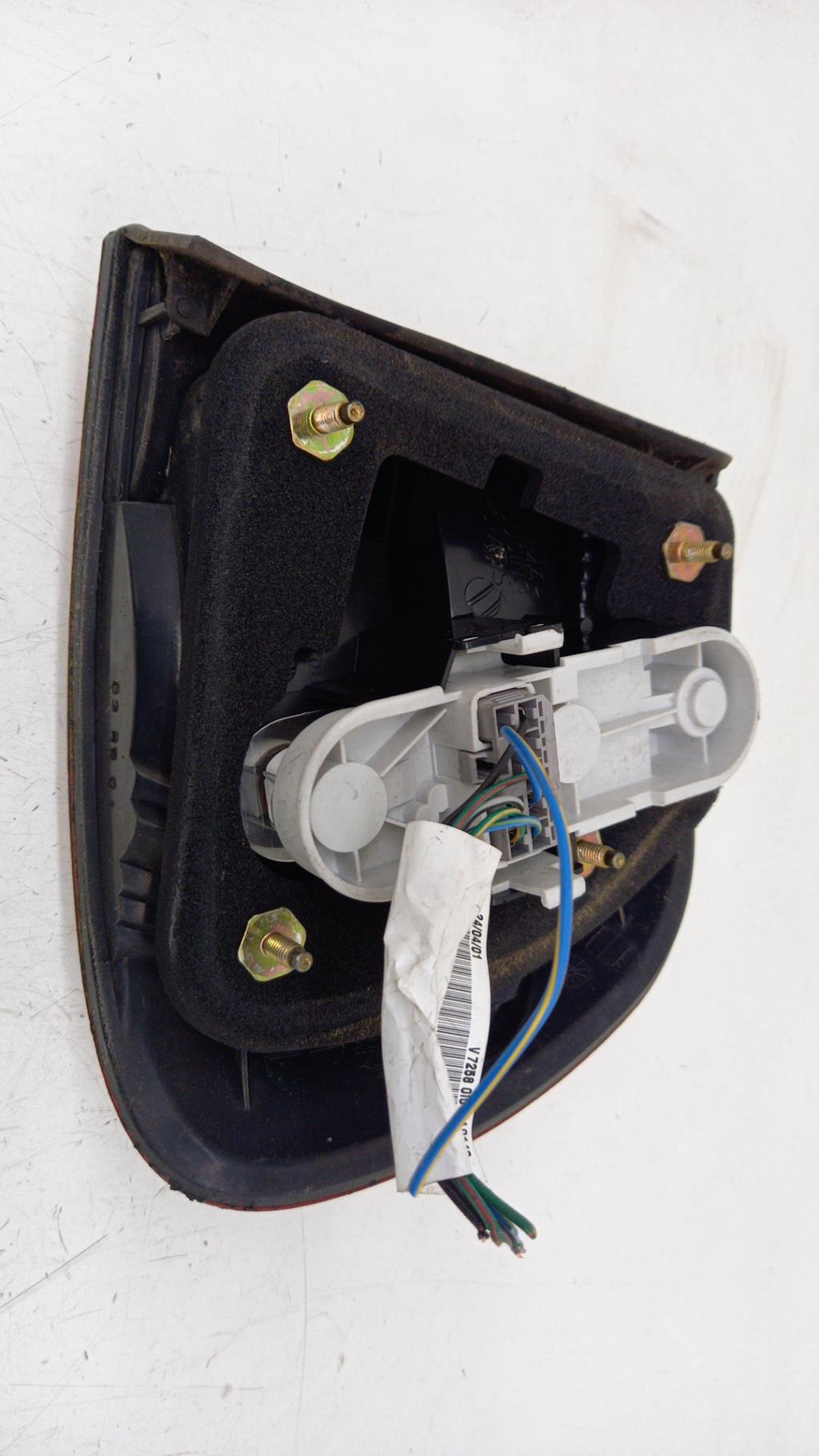 Fanale posteriore principale sinistro (luci) VOLVO V 40 1 PHASE 2 BREAK Diésel - 1