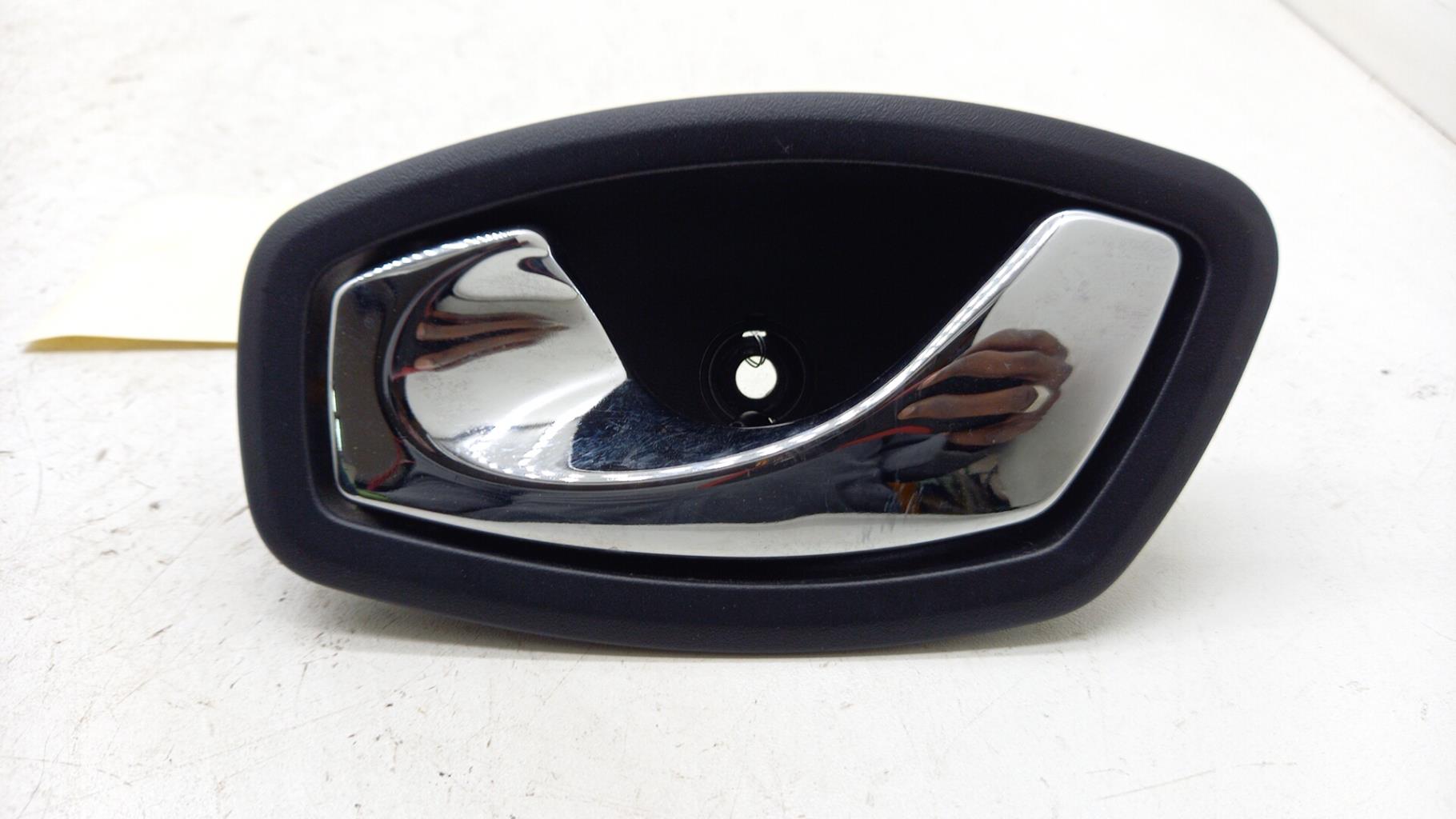 Maniglia interna anteriore sinistra RENAULT MEGANE 3 PHASE 2 Diésel - 1
