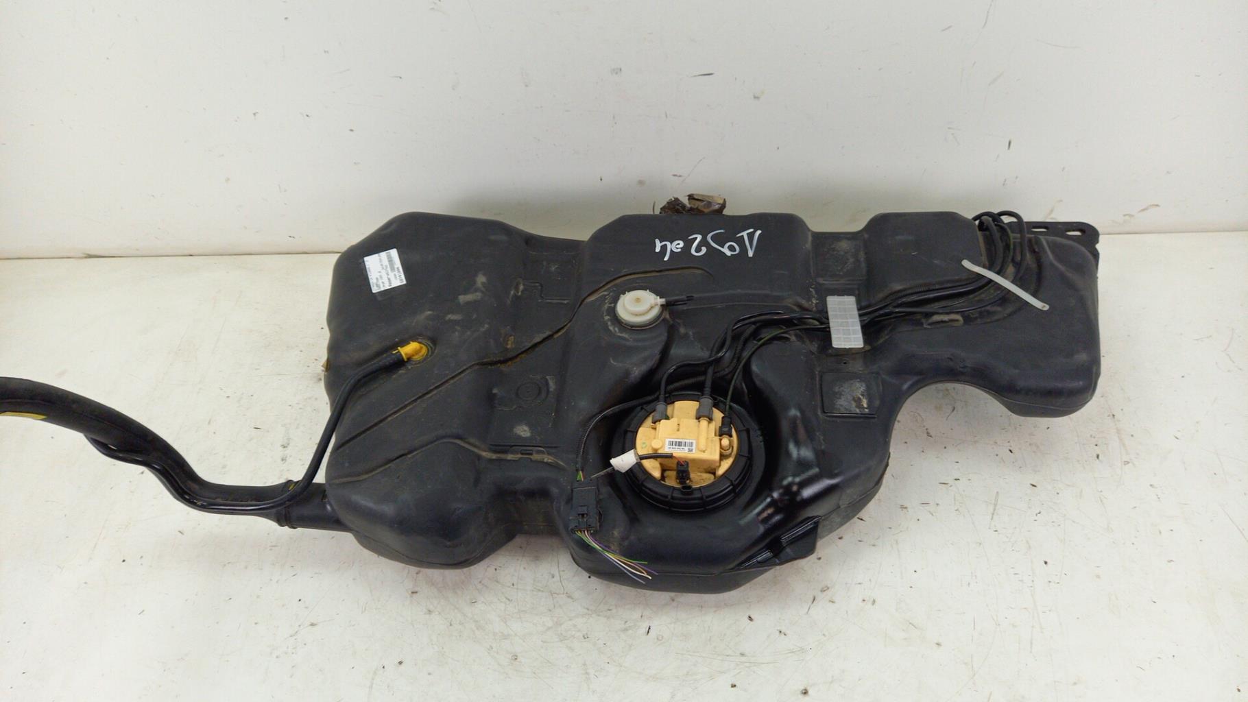 Reservoir CITROEN C4 PICASSO 1 Diesel - 1