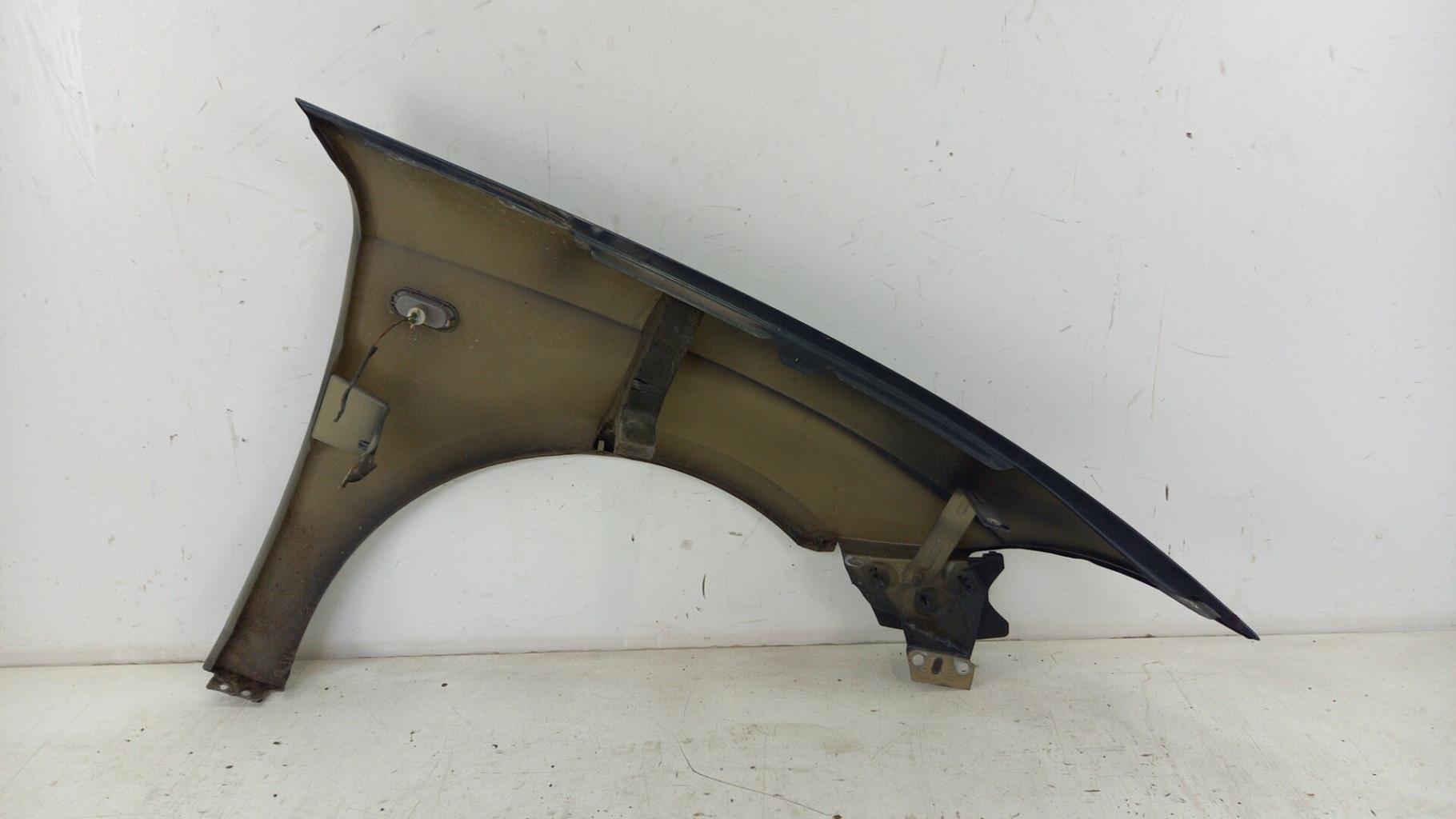 Parafango anteriore sinistro SEAT TOLEDO 3 Diésel - 1