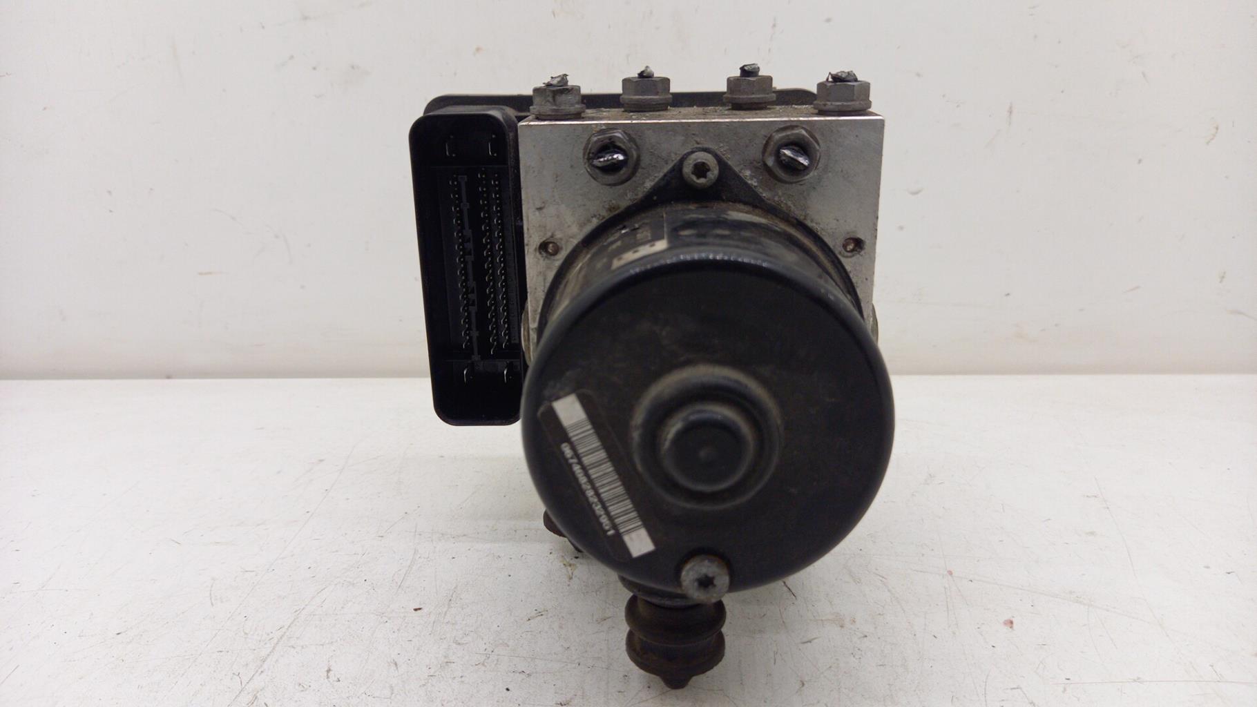 Bloc ABS (freins anti-blocage) AUDI A3 2 SPORTBACK PHASE 1  - 1