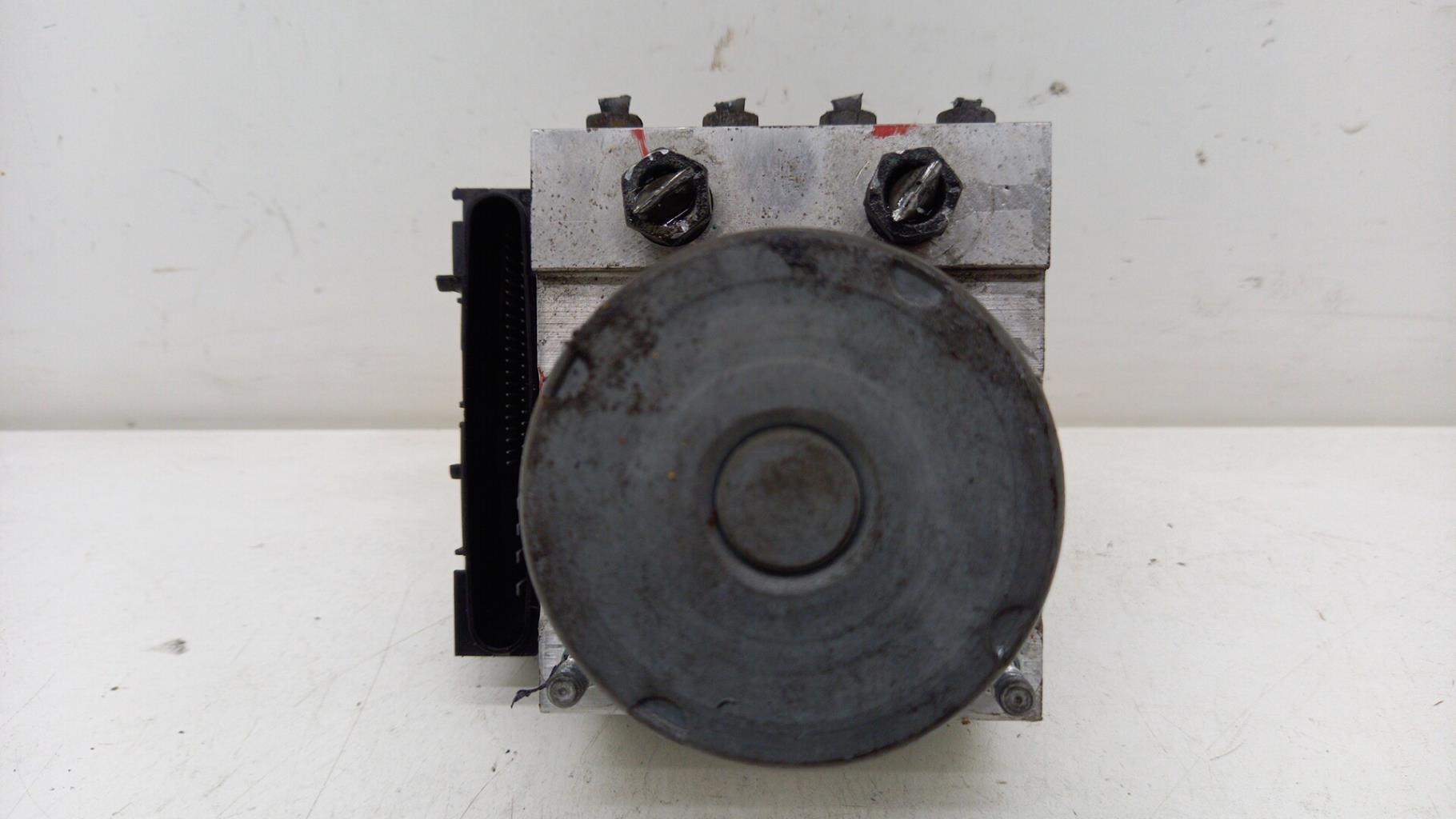 Blocco ABS (antibloccaggio freni) TOYOTA COROLLA VERSO 2 PHASE 1 Diésel - 1