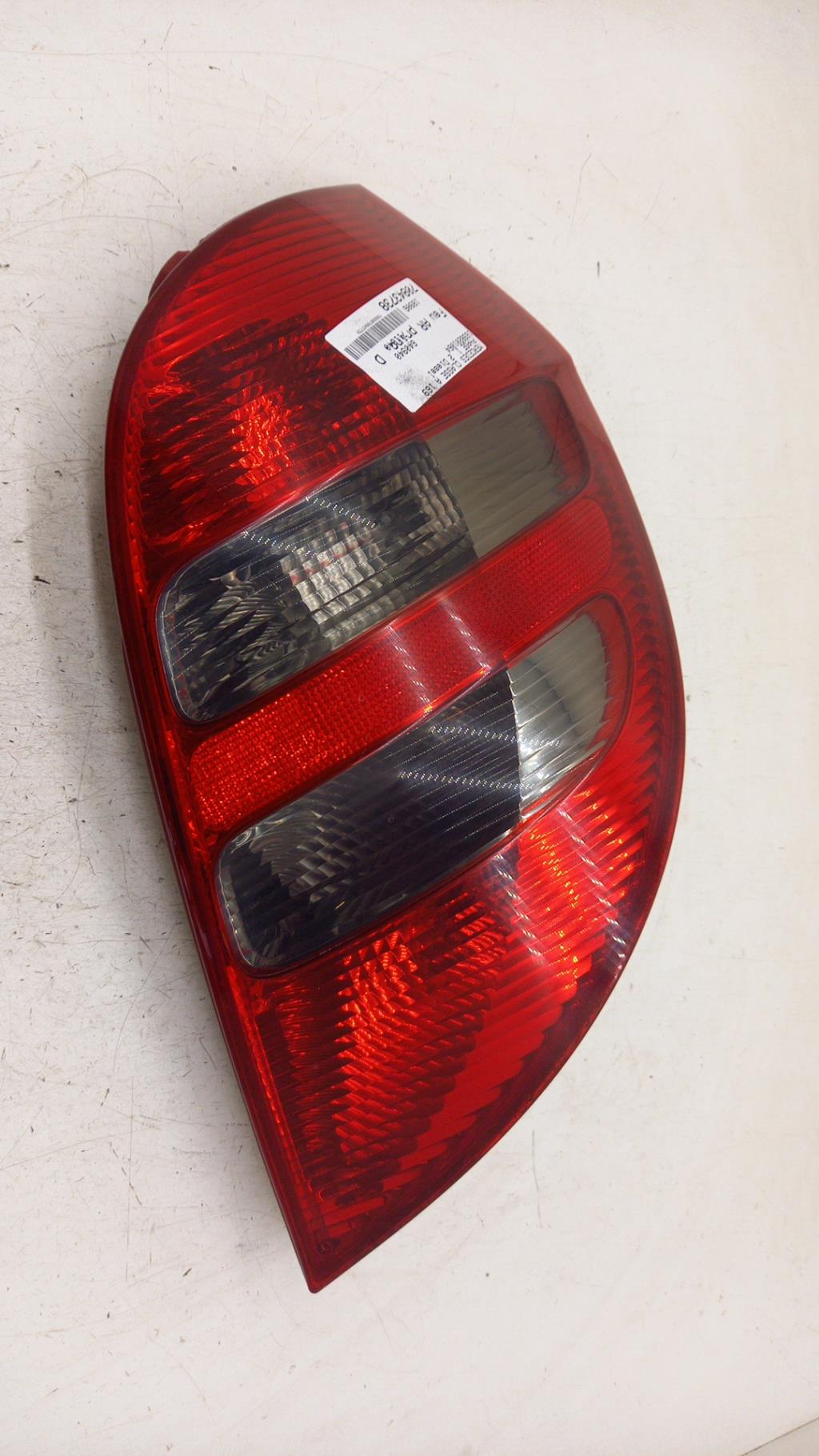 Fanale posteriore principale destro (luci) MERCEDES CLASSE A 169 PHASE 1 Diésel - 1