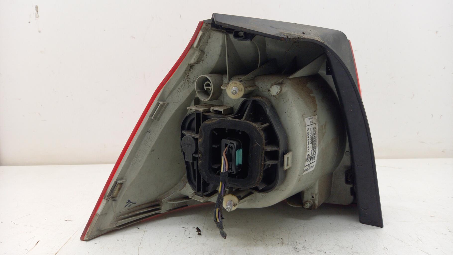 Fanale posteriore principale destro (luci) VOLKSWAGEN GOLF 5 Diésel - 1