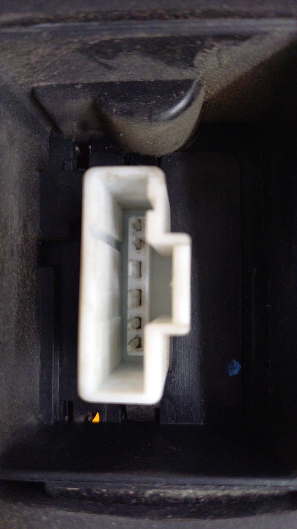 Fanale posteriore principale destro (luci) PEUGEOT 307 PHASE 1 BREAK  - 1