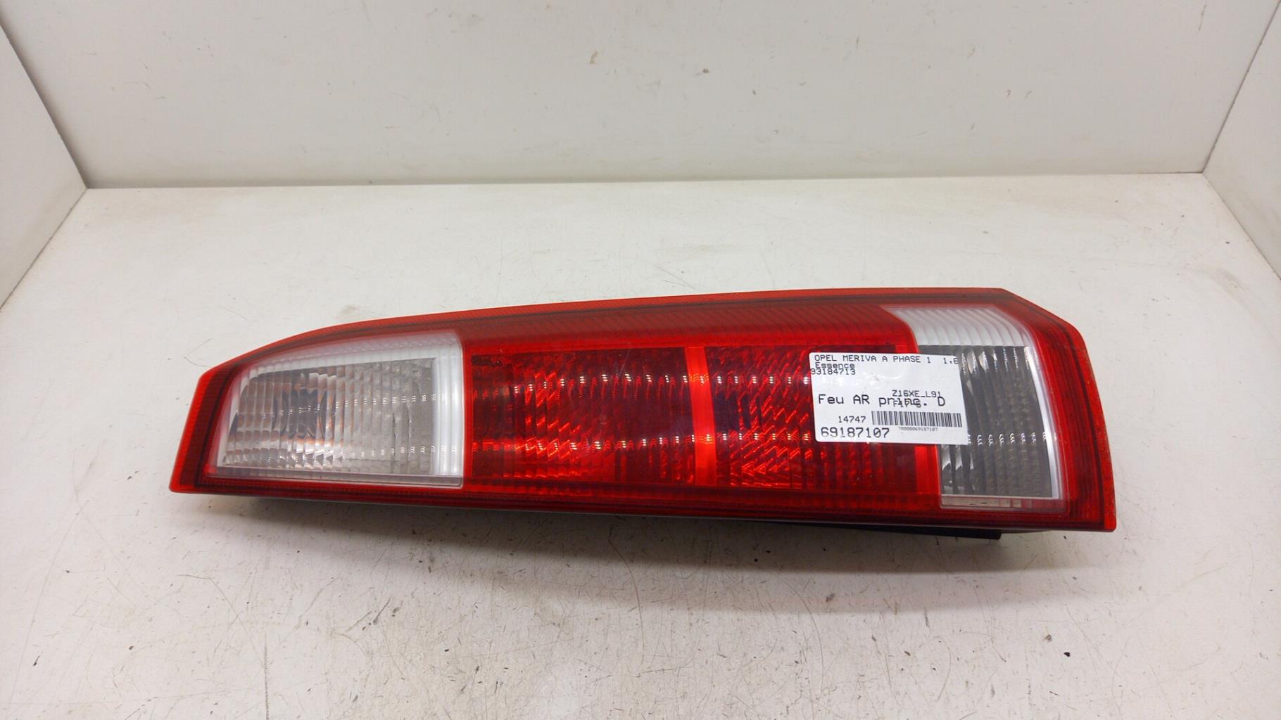 Fanale posteriore principale destro (luci) OPEL MERIVA A PHASE 1 Gasolina - 1
