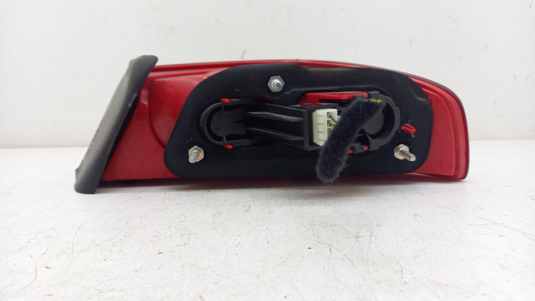 Fanale posteriore principale sinistro (luci) ALFA ROMEO 159 BREAK Gasolina - 1