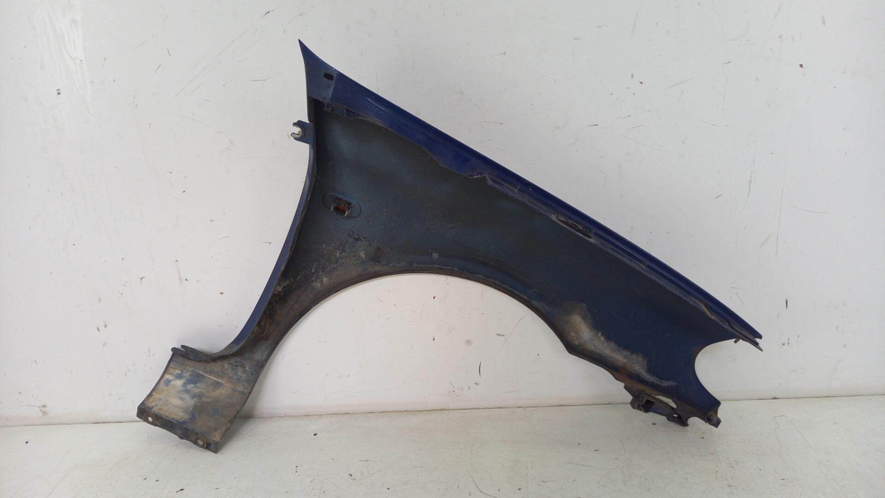Parafango anteriore sinistro RENAULT CLIO 2 PHASE 1  - 1