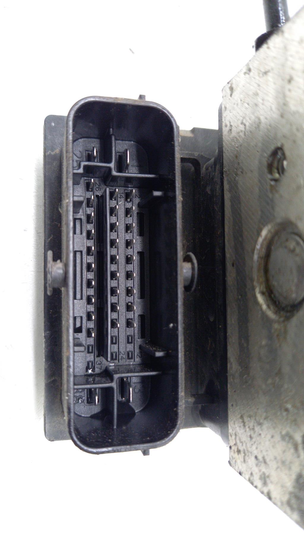 Blocco ABS (antibloccaggio freni) KIA CEE-D 1 SPORT WAGON PHASE 2 BREAK Diésel - 1