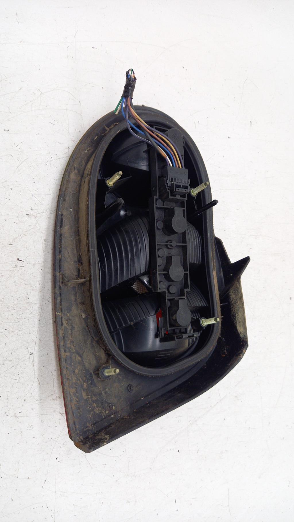 Fanale posteriore principale destro (luci) RENAULT MEGANE 1 PHASE 2 COUPE Gasolina - 1