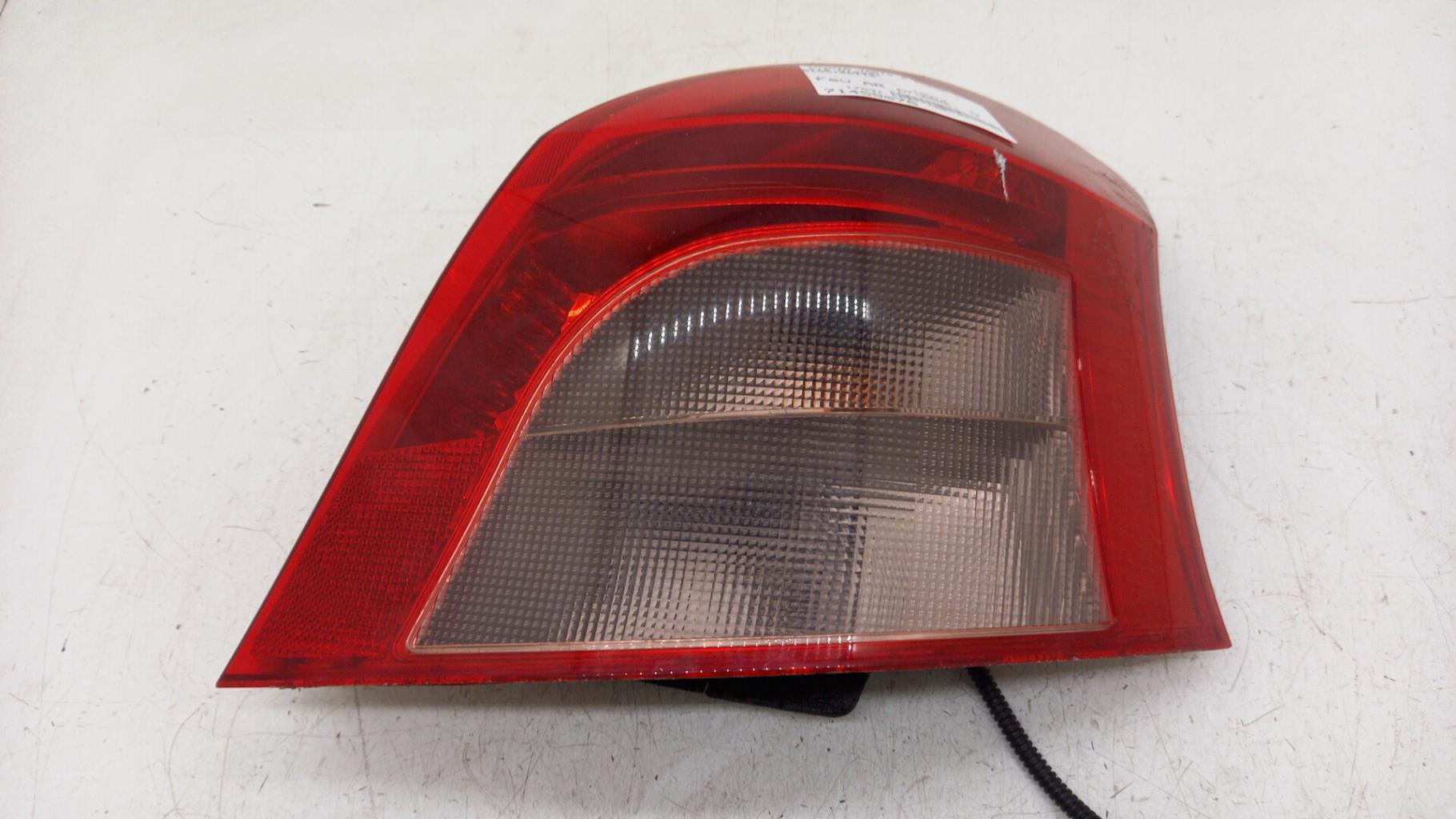 Fanale posteriore principale destro (luci) TOYOTA YARIS 2 PHASE 1 Diésel - 1