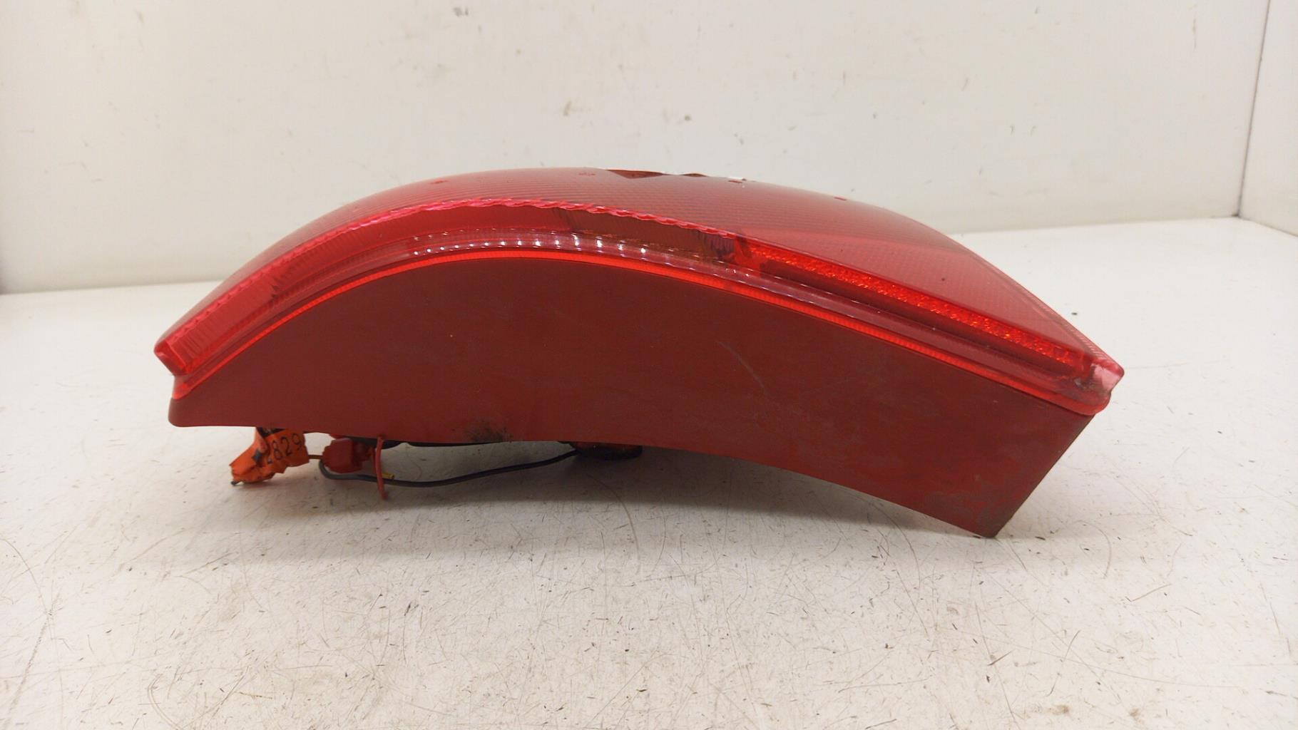 Fanale posteriore principale destro (luci) RENAULT CLIO 2 PHASE 1 Gasolina - 1