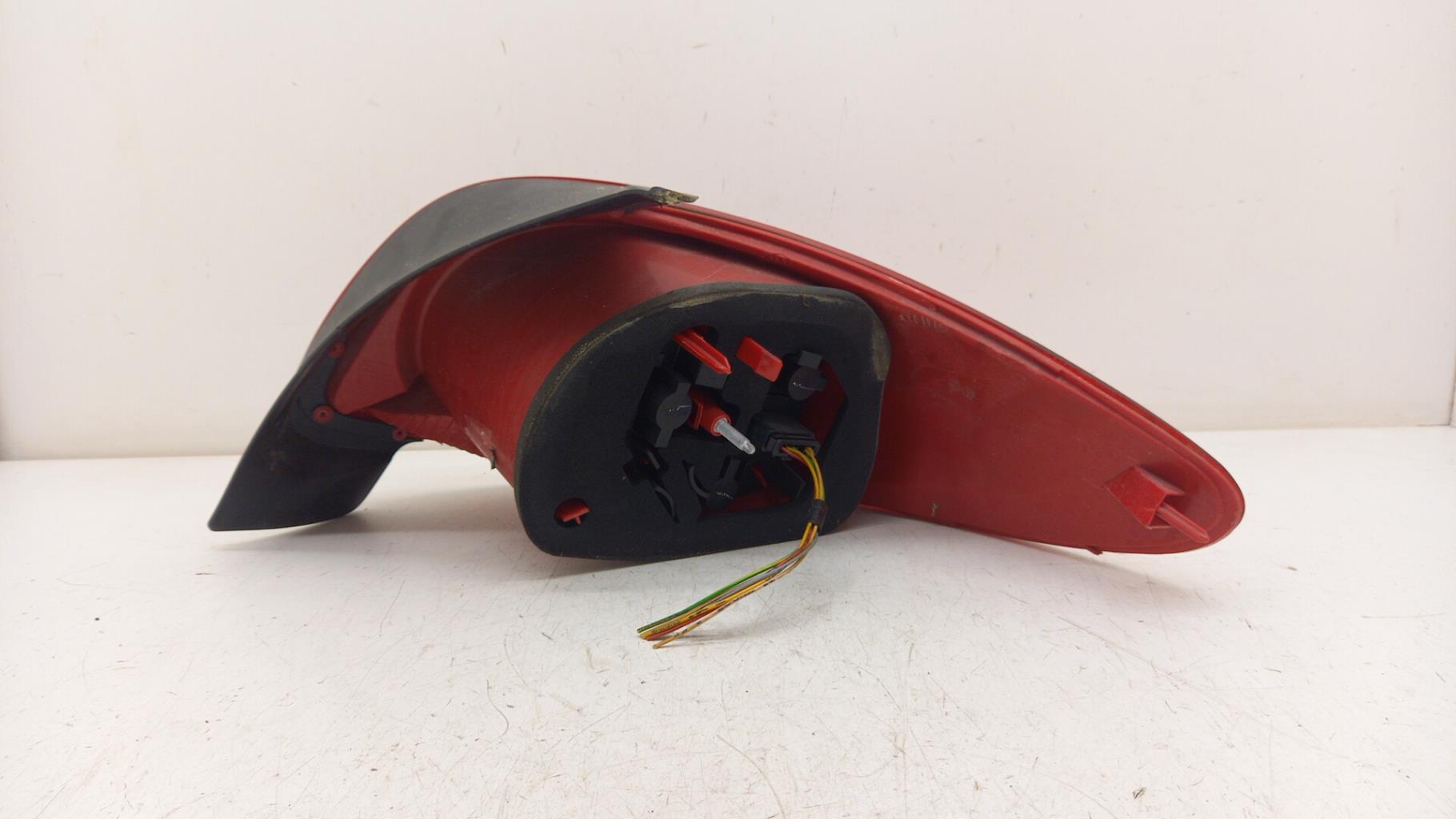 Fanale posteriore principale sinistro (luci) PEUGEOT 206+ Gasolina - 1
