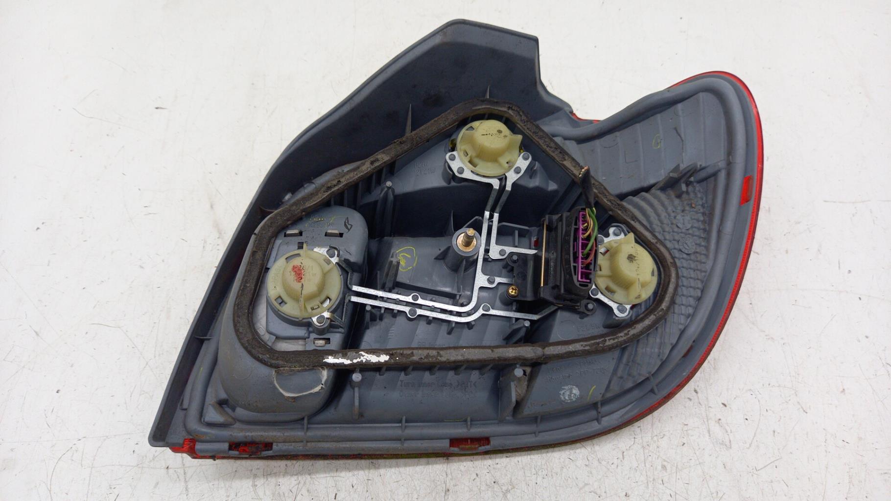 Fanale posteriore principale sinistro (luci) TOYOTA YARIS 1 PHASE 2 Gasolina - 1