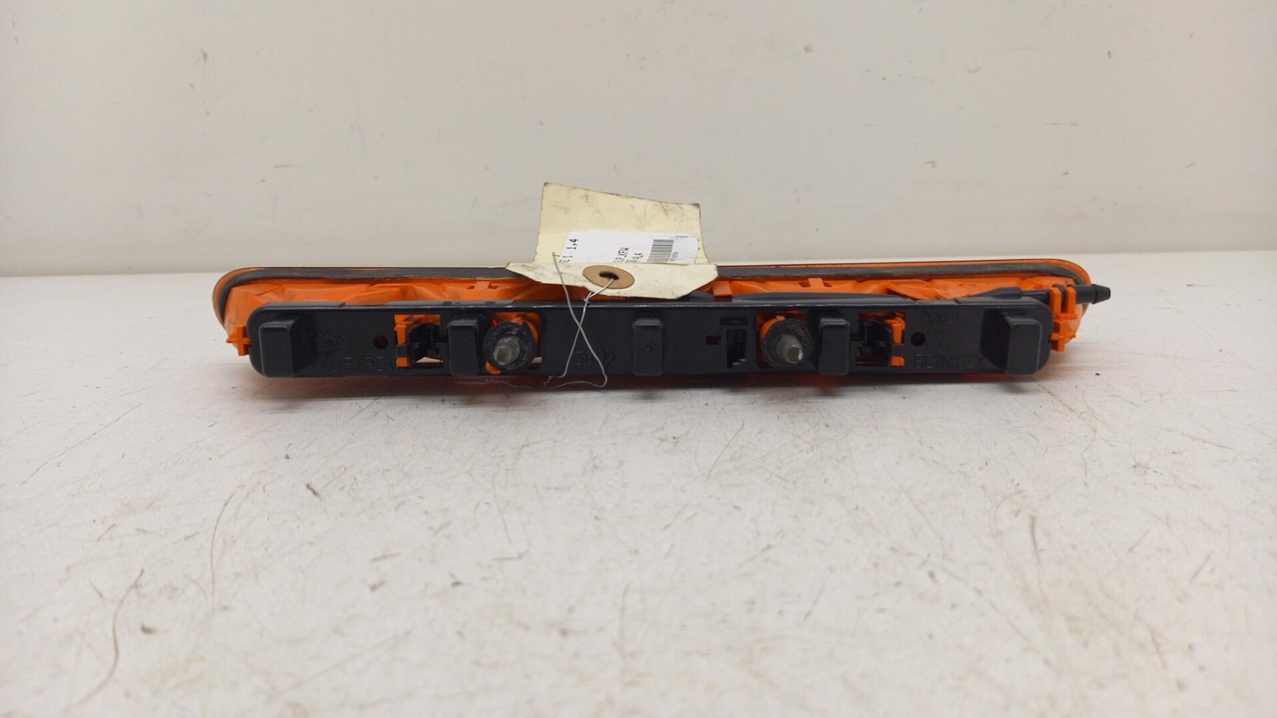 Luce stop centrale PEUGEOT 206 PHASE 1 Gasolina - 1