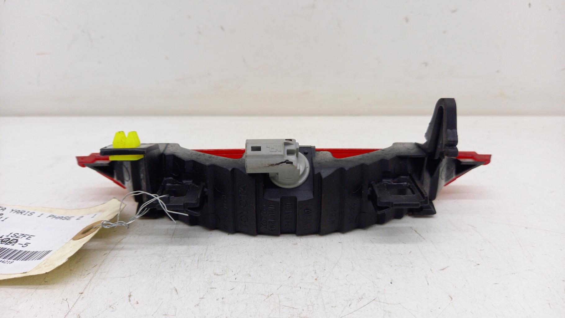 Luce stop centrale TOYOTA YARIS 1 PHASE 2 Gasolina - 1