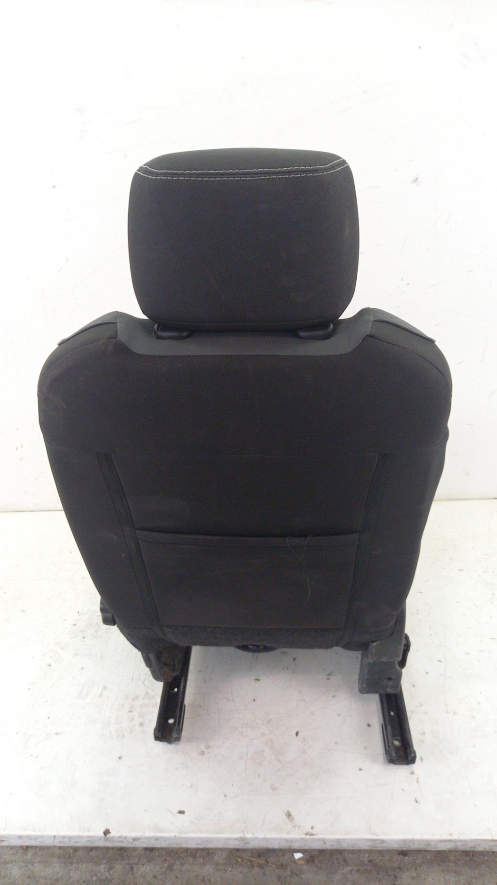 Siege avant droit RENAULT CLIO 4 PHASE 1 Diesel - 1