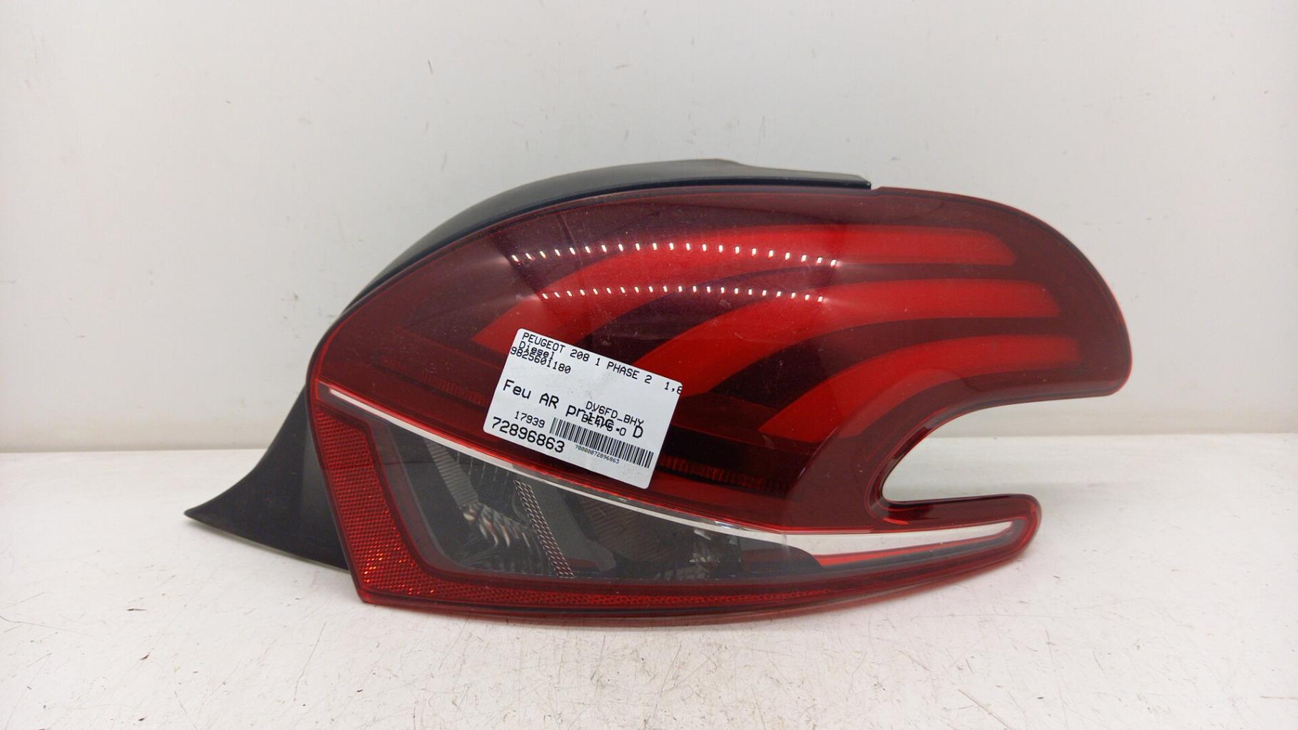 Fanale posteriore principale destro (luci) PEUGEOT 208 1 PHASE 2 Diésel - 1