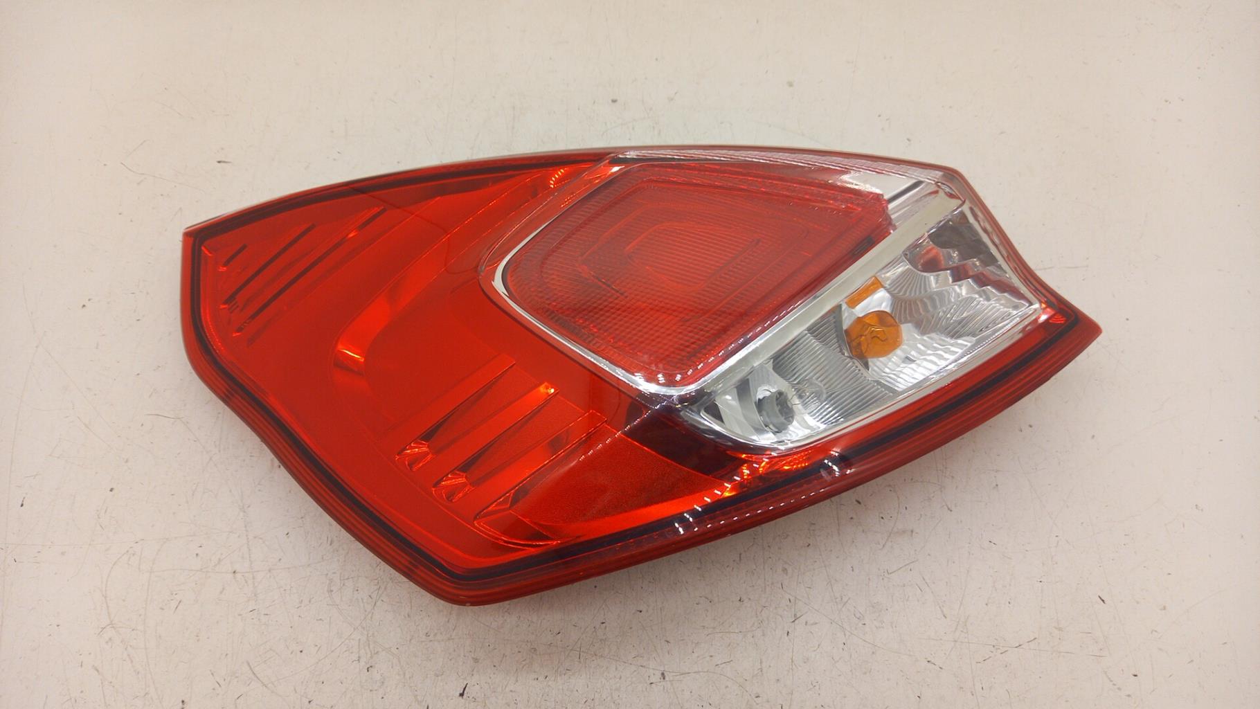 Fanale posteriore principale sinistro (luci) FORD FIESTA 6 PHASE 2 Gasolina - 1